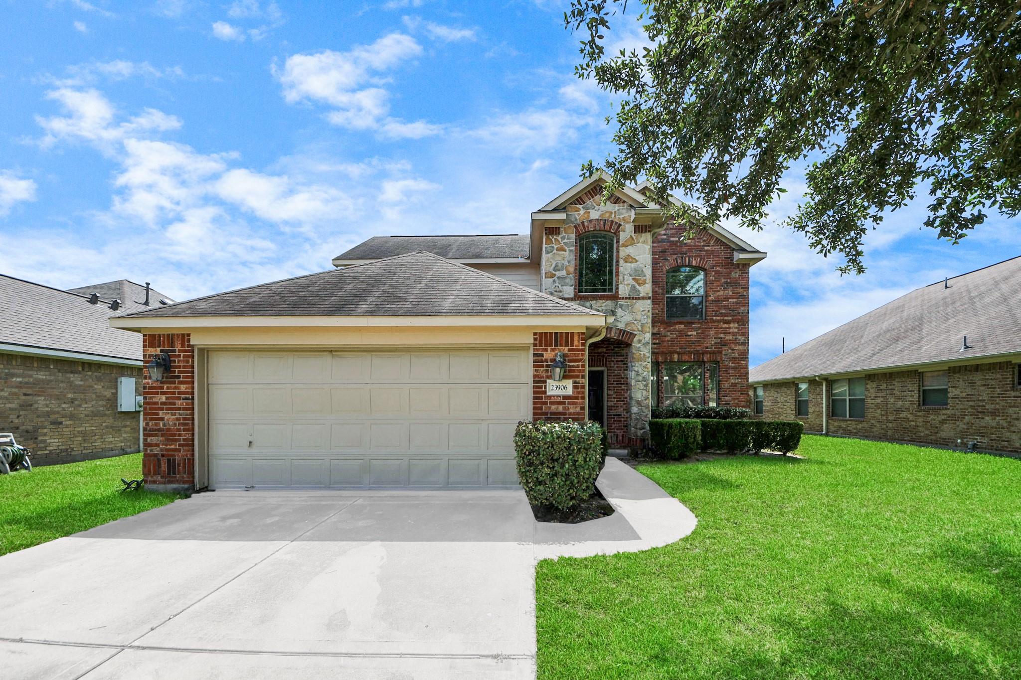 23906 W Fairport Harbor Lane