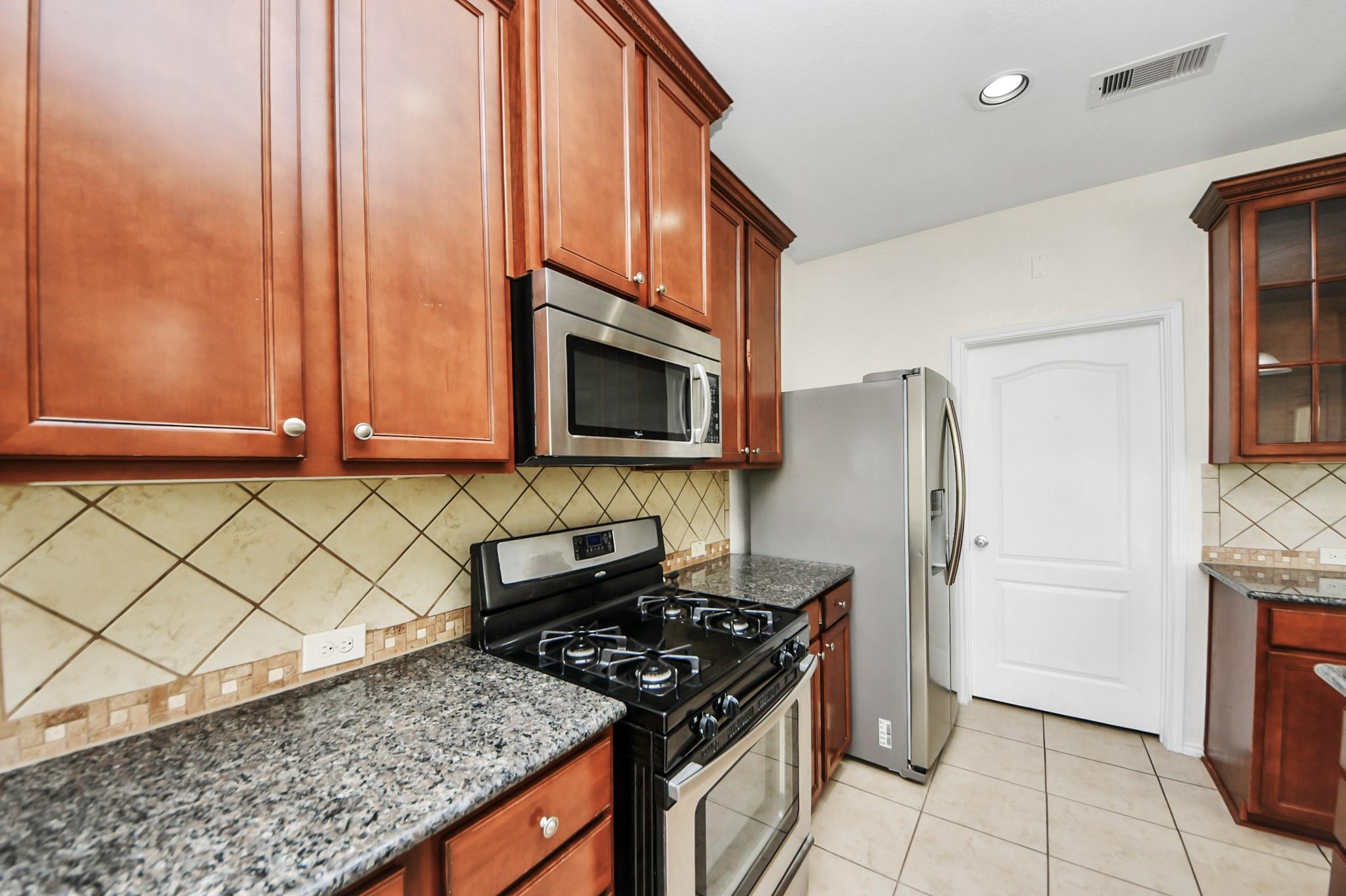 23906 W Fairport Harbor Lane