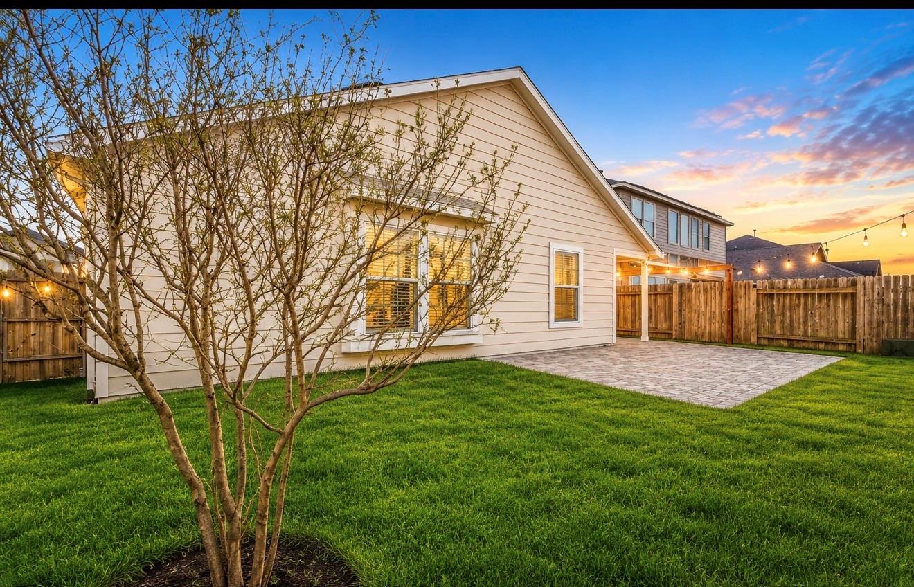 5703 Casa Martin Drive