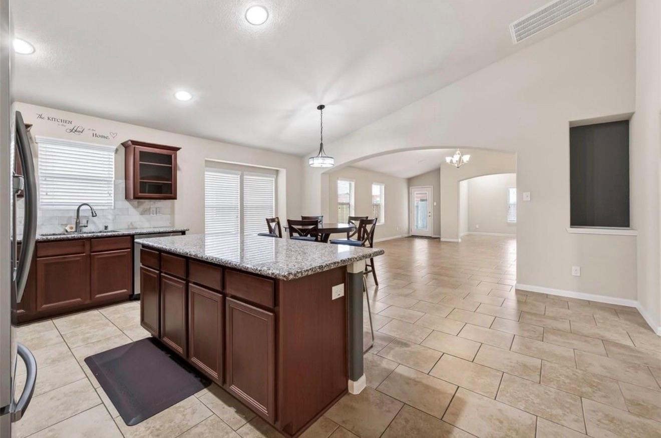 5703 Casa Martin Drive