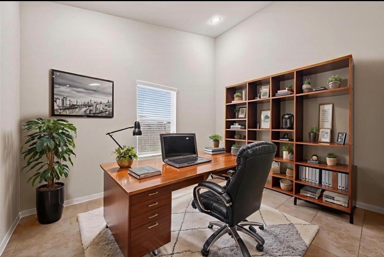 5703 Casa Martin Drive