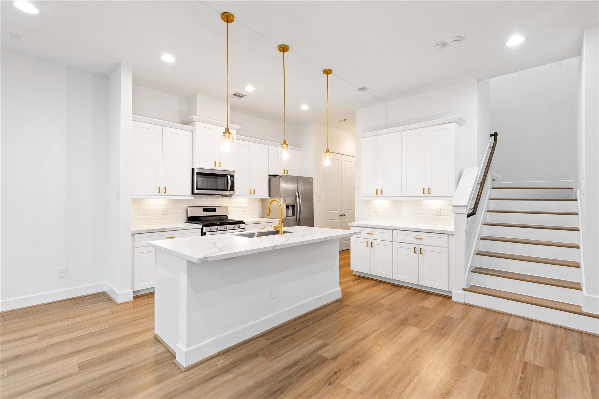 4861 Rich Oak Drive