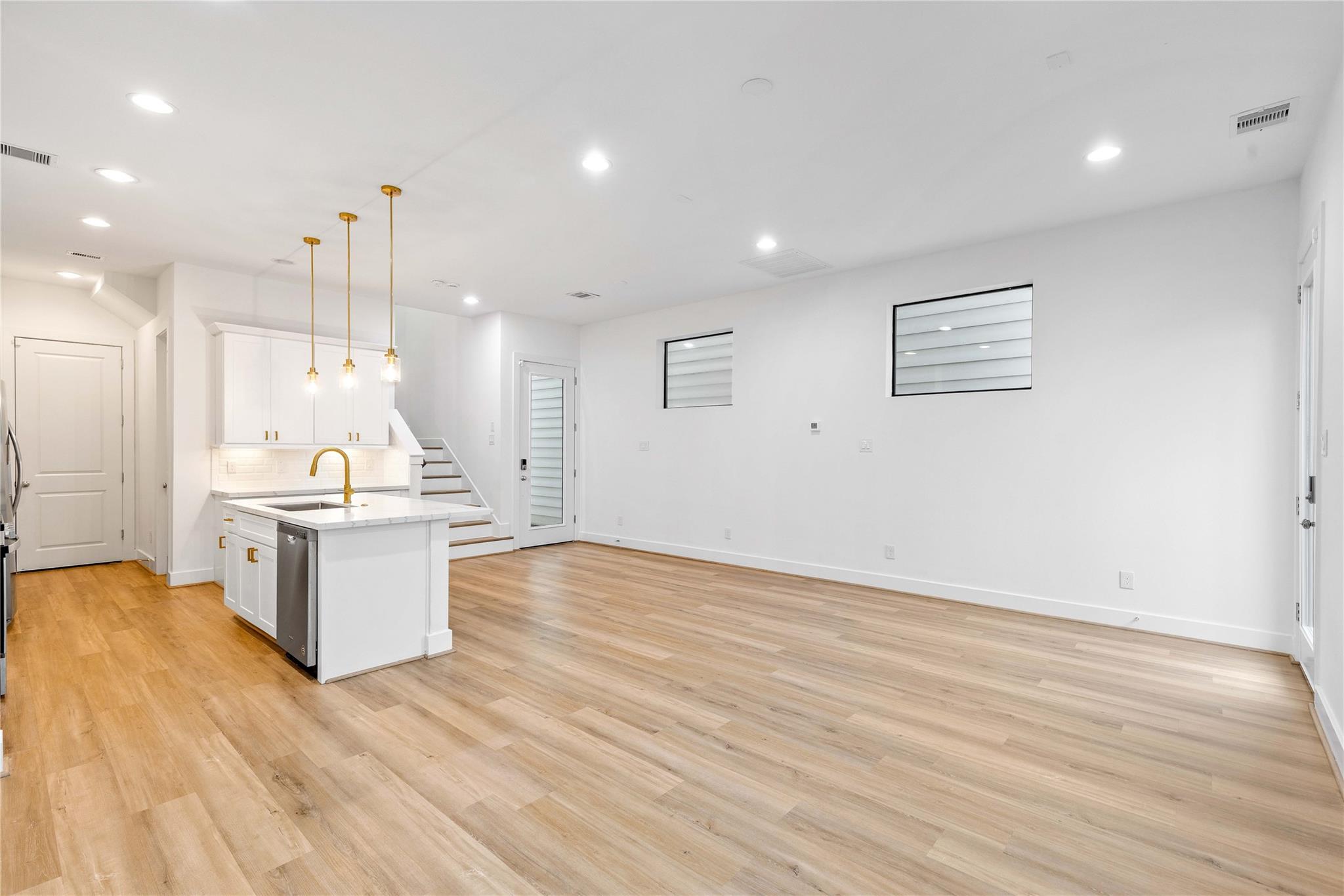 4861 Rich Oak Drive