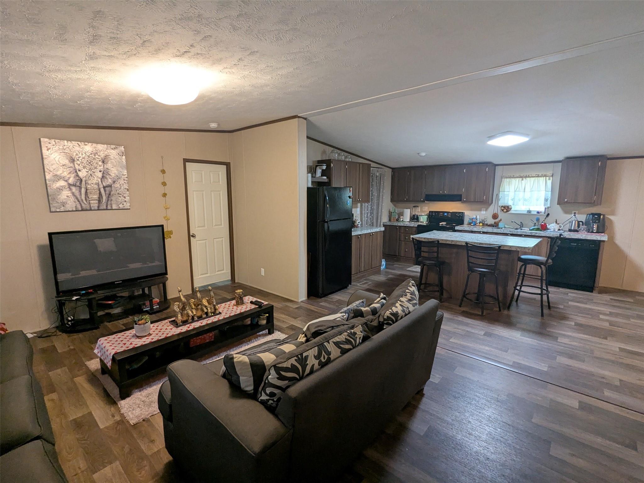 78 County Road 4281