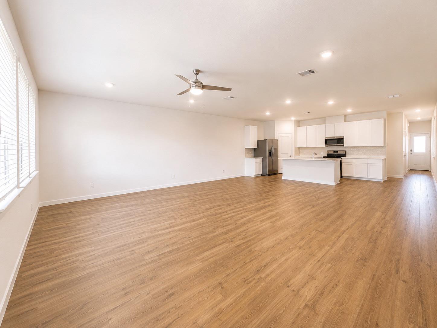 28110 28110 Meadowlark Sky Drive