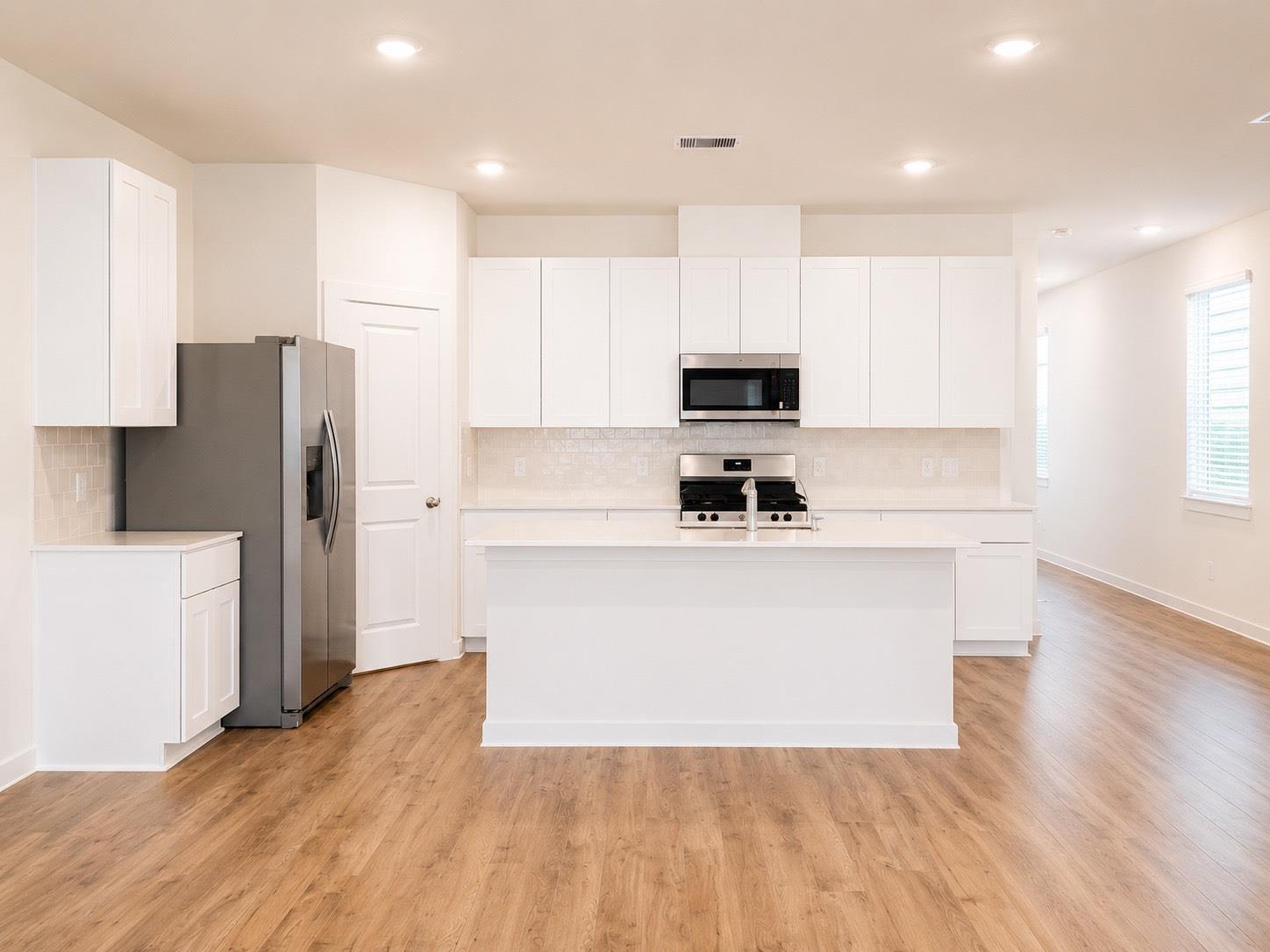 28110 28110 Meadowlark Sky Drive