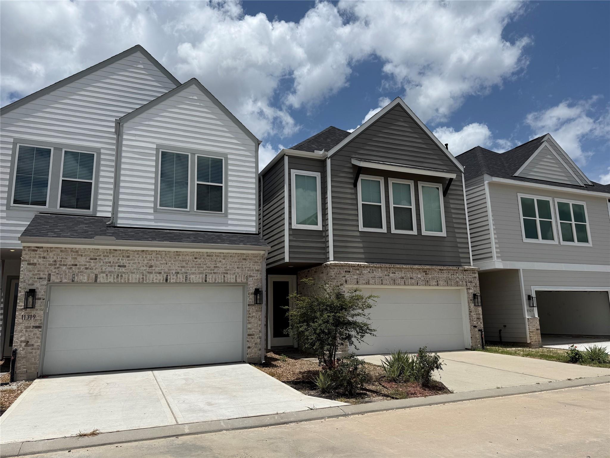 11321 Stonework Grove Lane