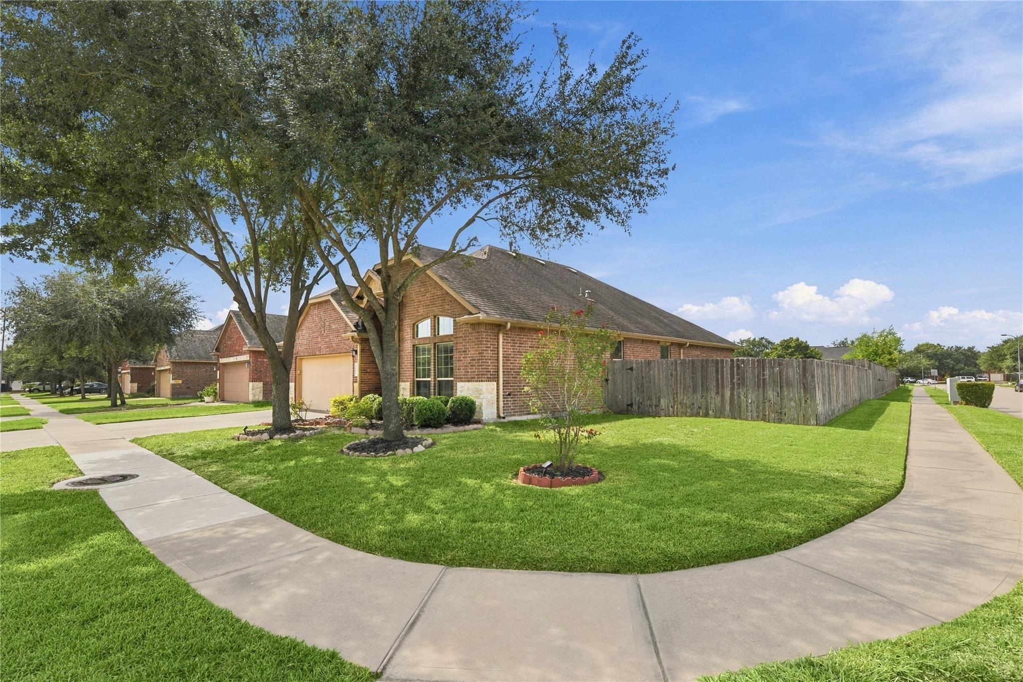 6531 Magellan Manor Drive