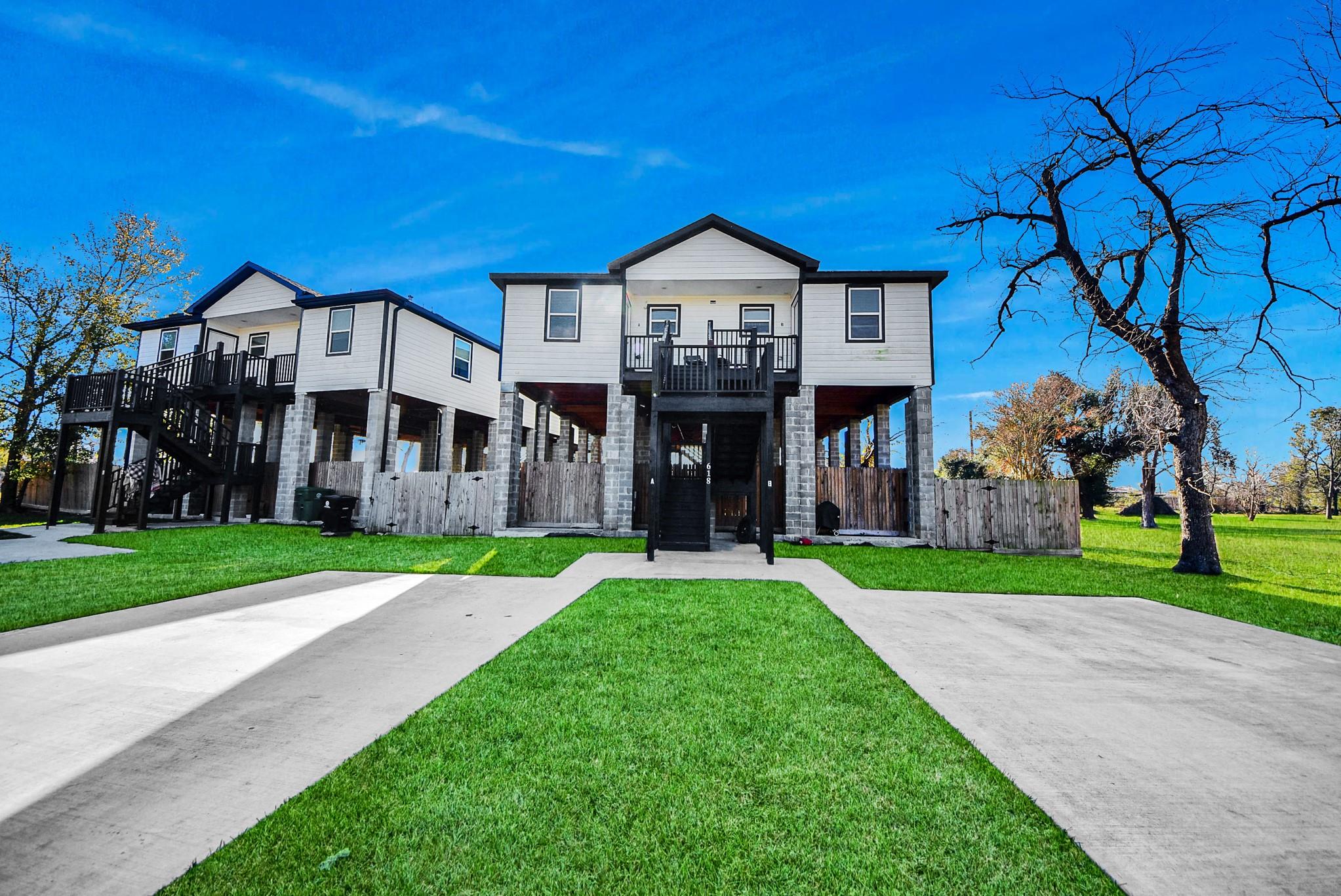 618 Maple Way Unit: A/B