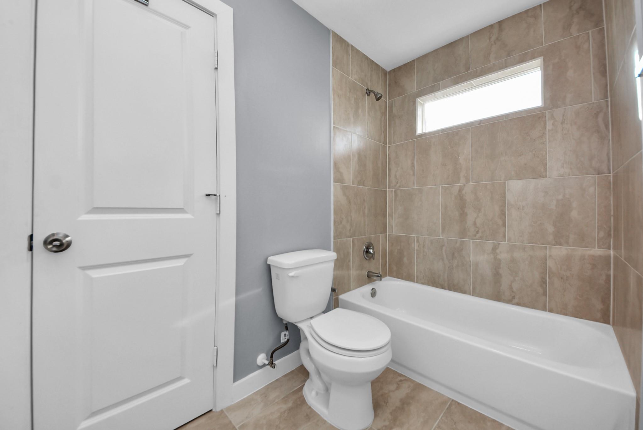 618 Maple Way Unit: A/B