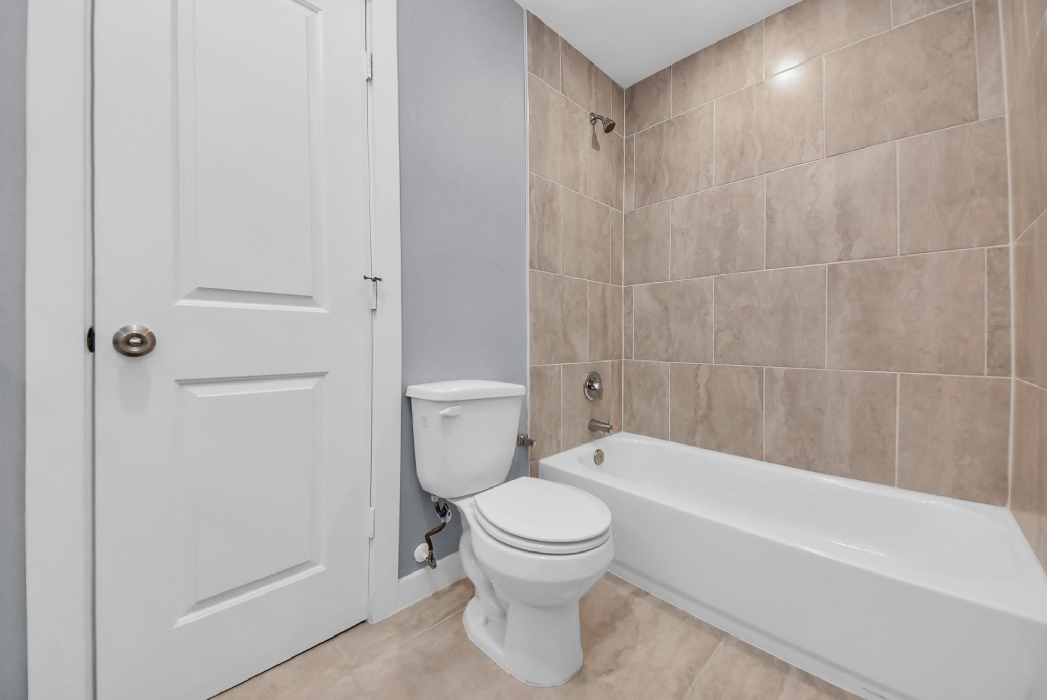 618 Maple Way Unit: A/B