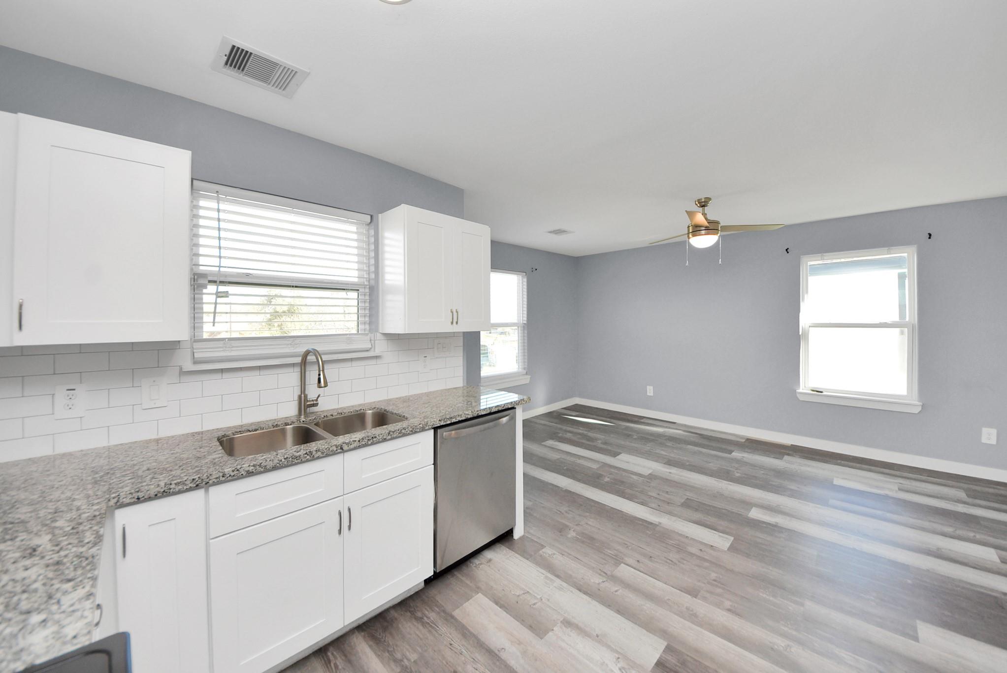 618 Maple Way Unit: A/B