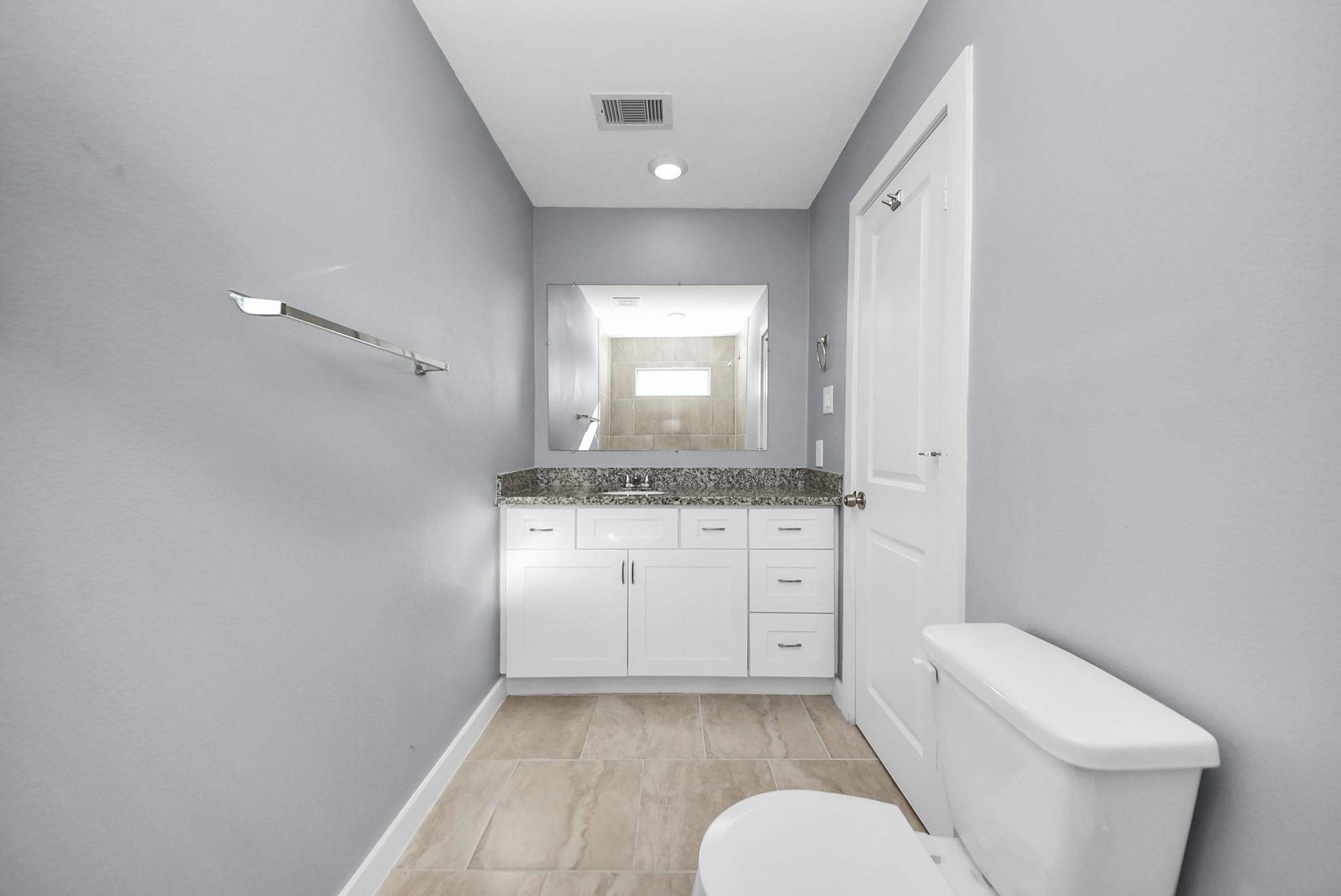 618 Maple Way Unit: A/B