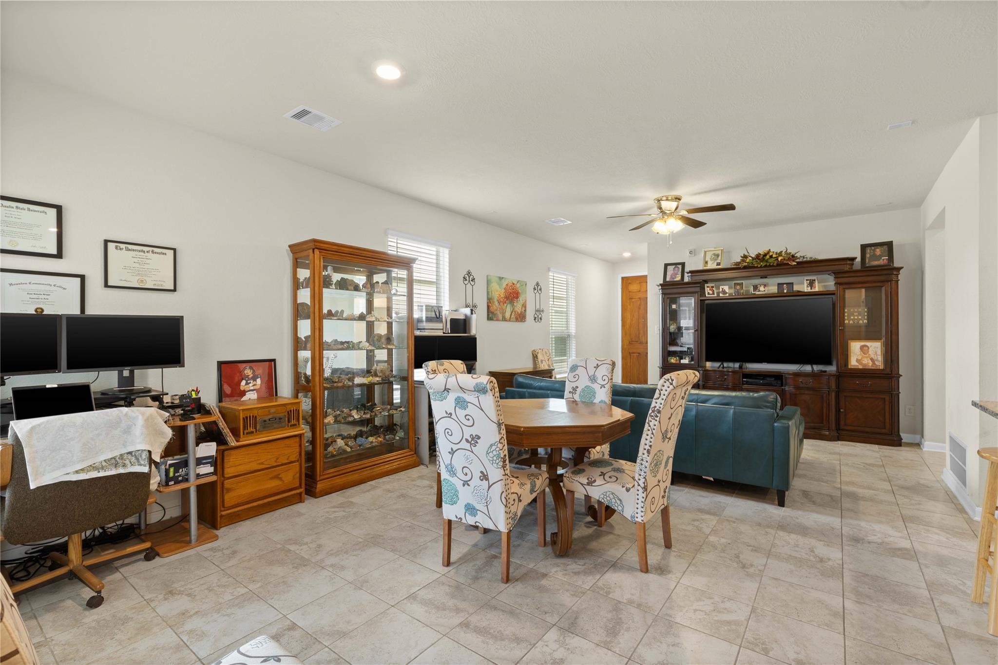 9814 Mills Orchard Drive