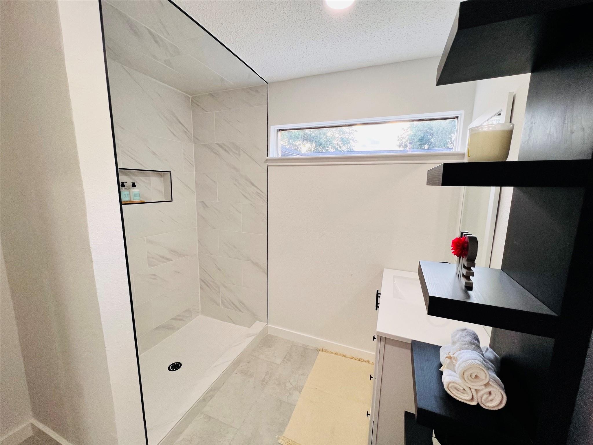 9614 Ravensworth Drive