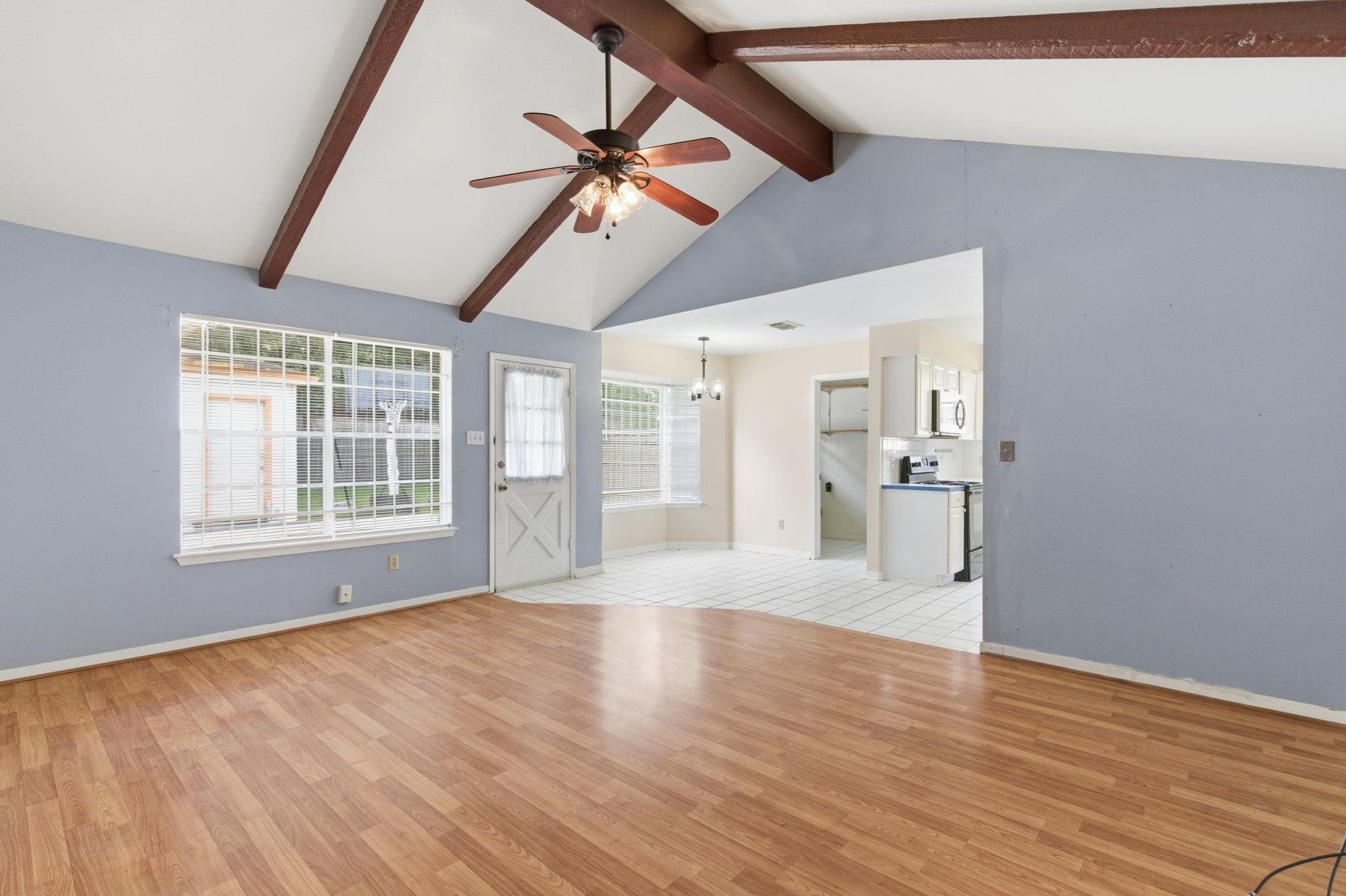 303 N Forest Boulevard