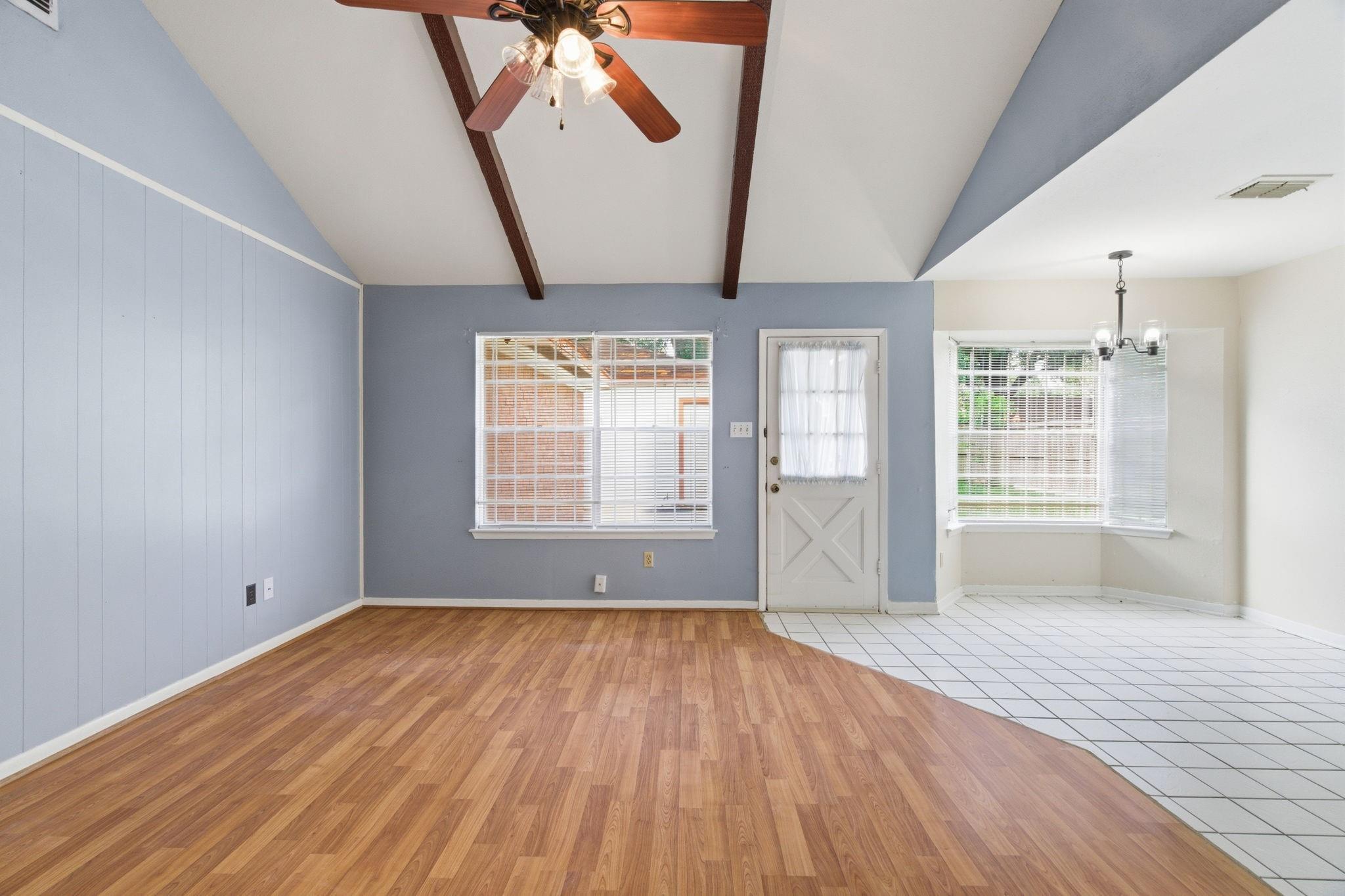 303 N Forest Boulevard