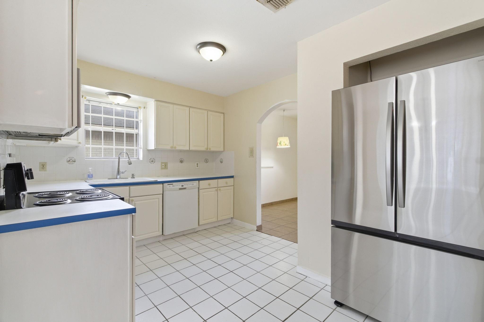 303 N Forest Boulevard