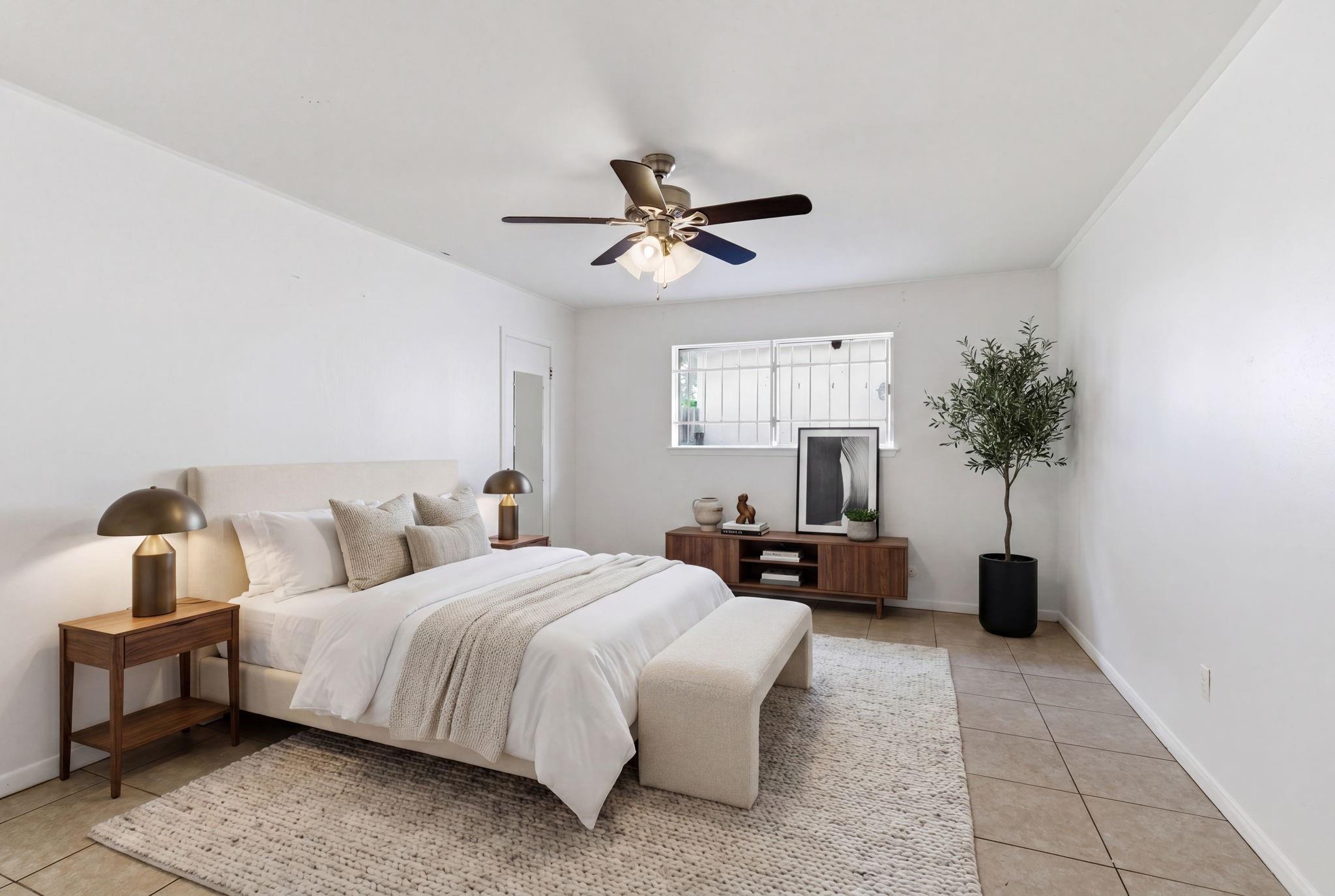 303 N Forest Boulevard