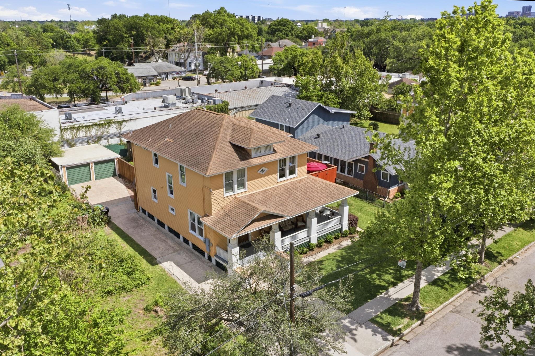 3222 Morrison Street