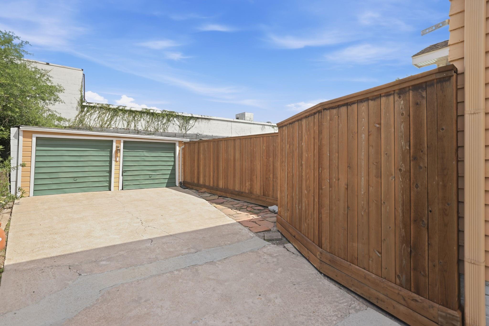 3222 Morrison Street