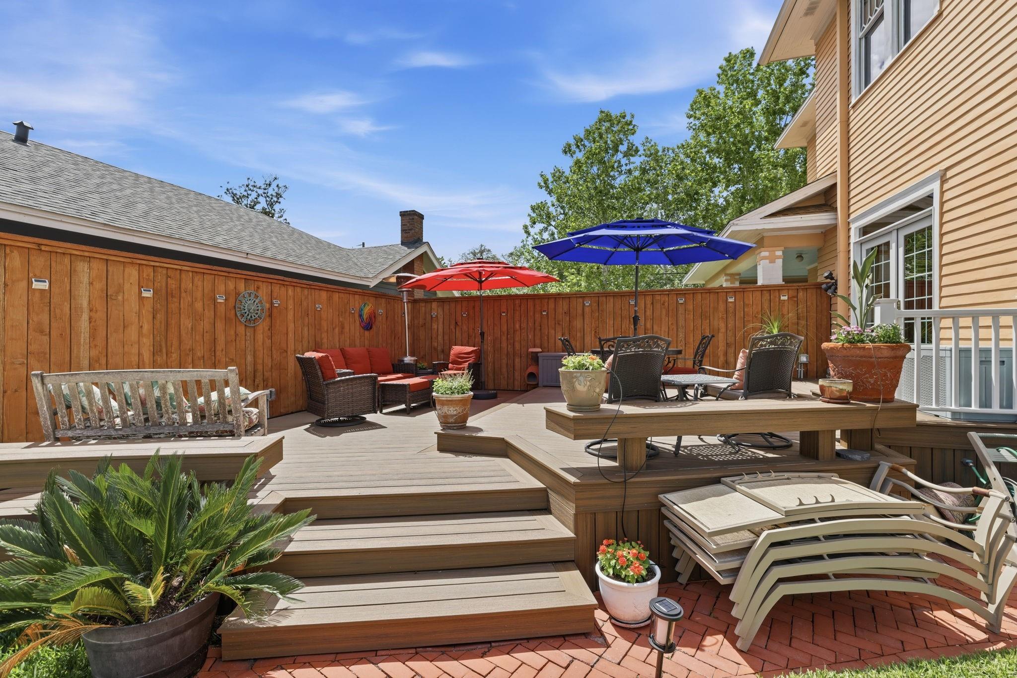 3222 Morrison Street