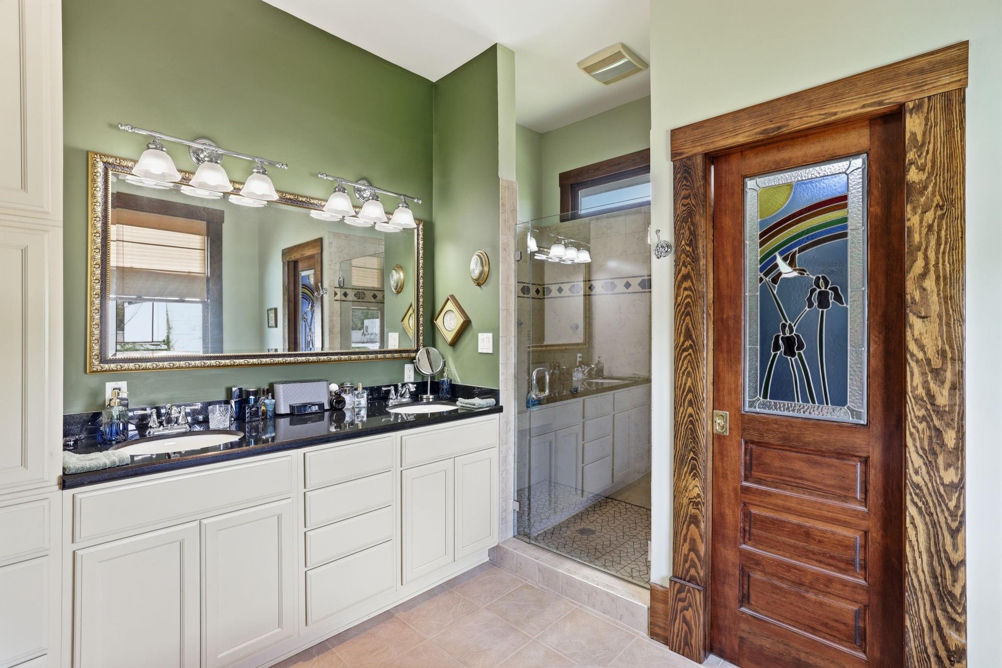 3222 Morrison Street