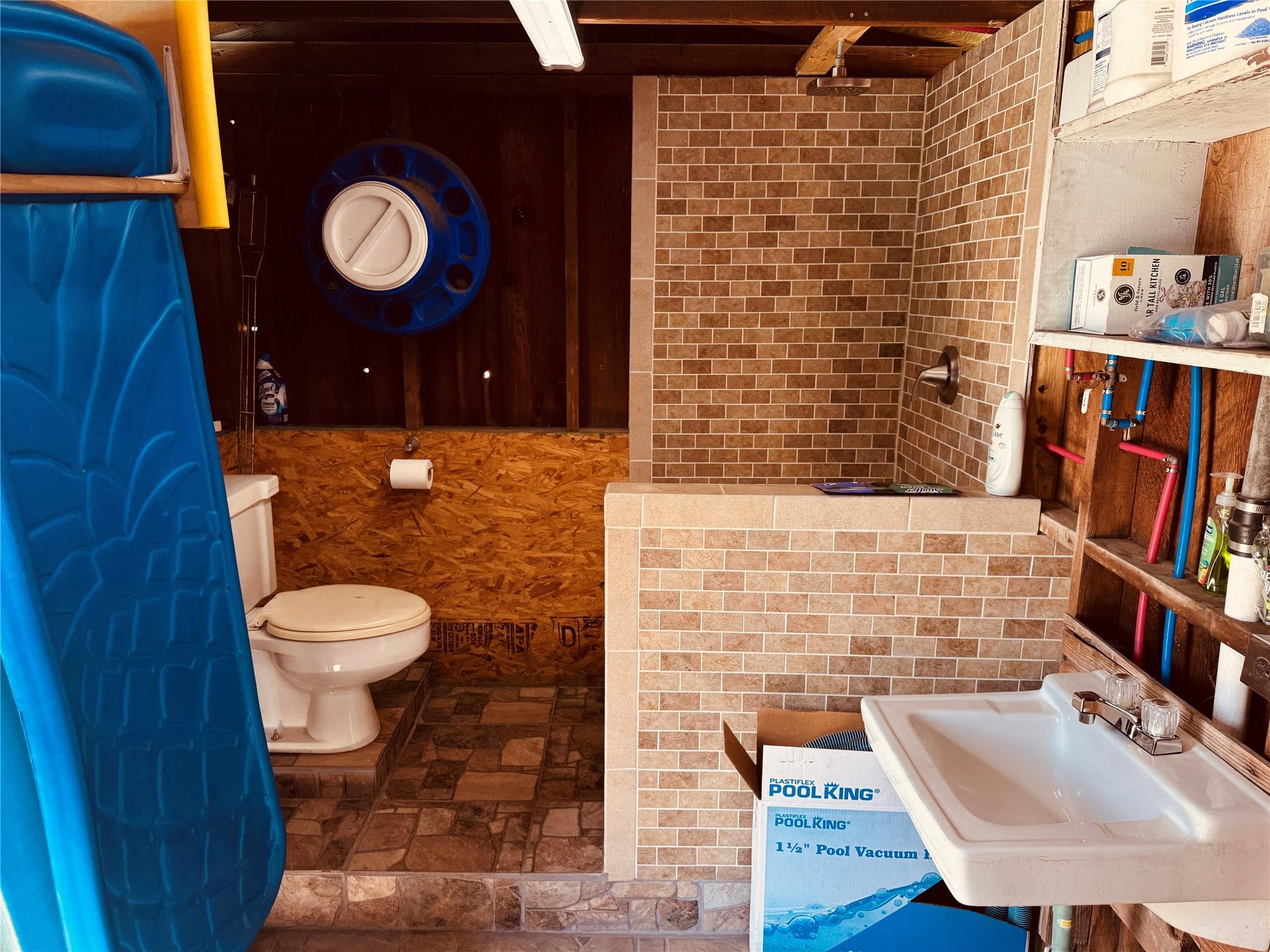 3222 Morrison Street