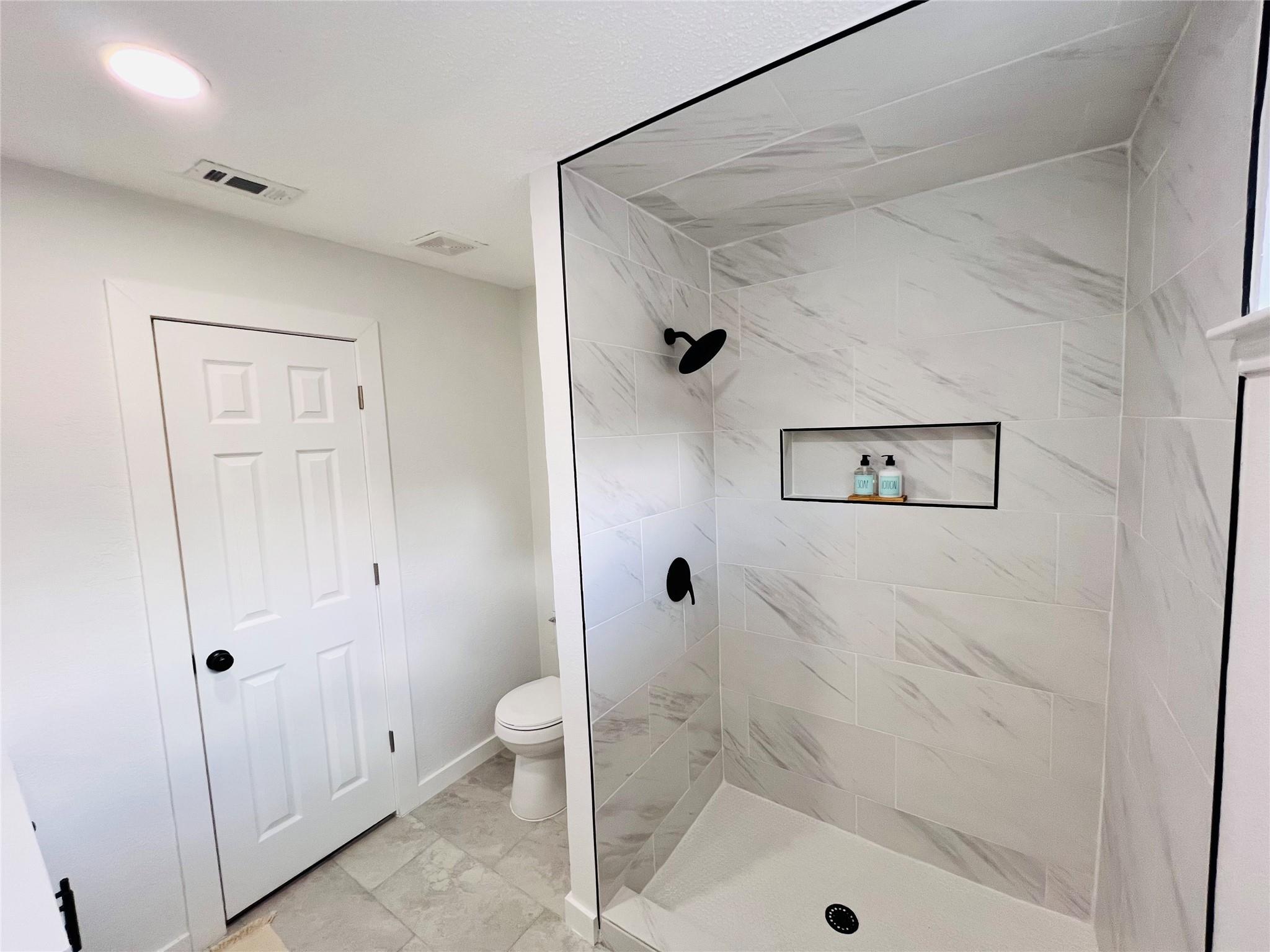 9614 Ravensworth Drive