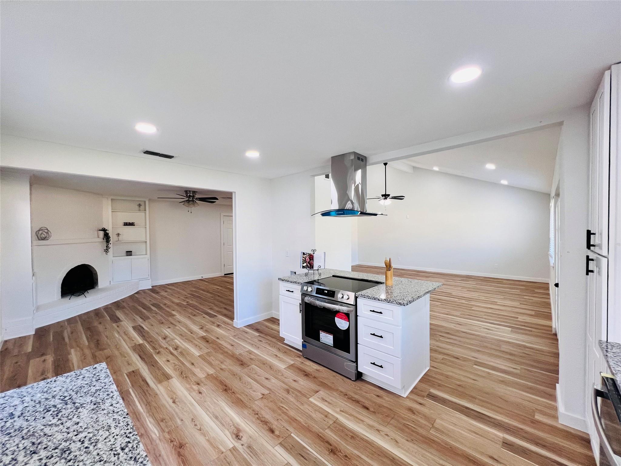 9614 Ravensworth Drive