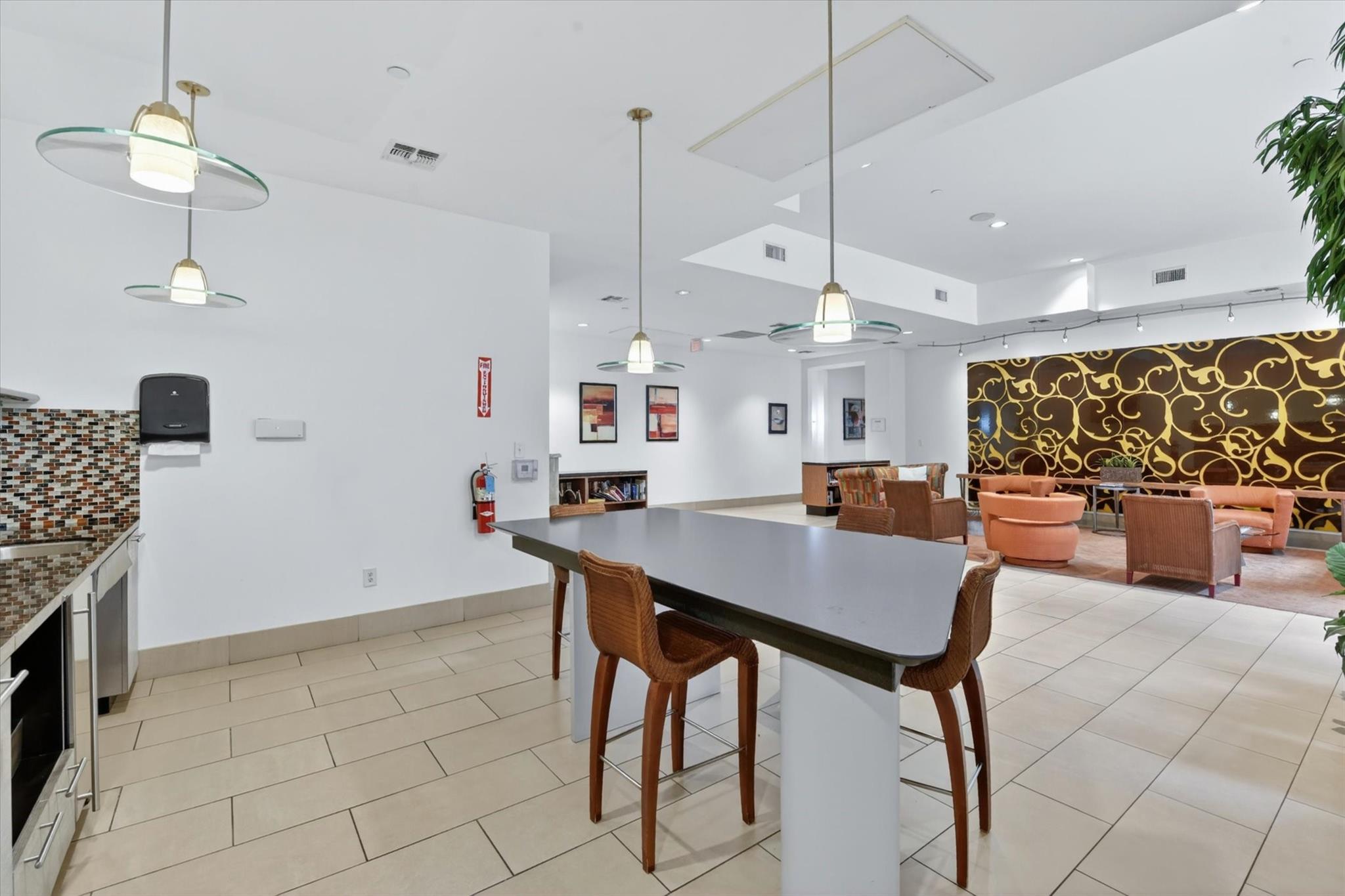 300 St Joseph Parkway # 116
