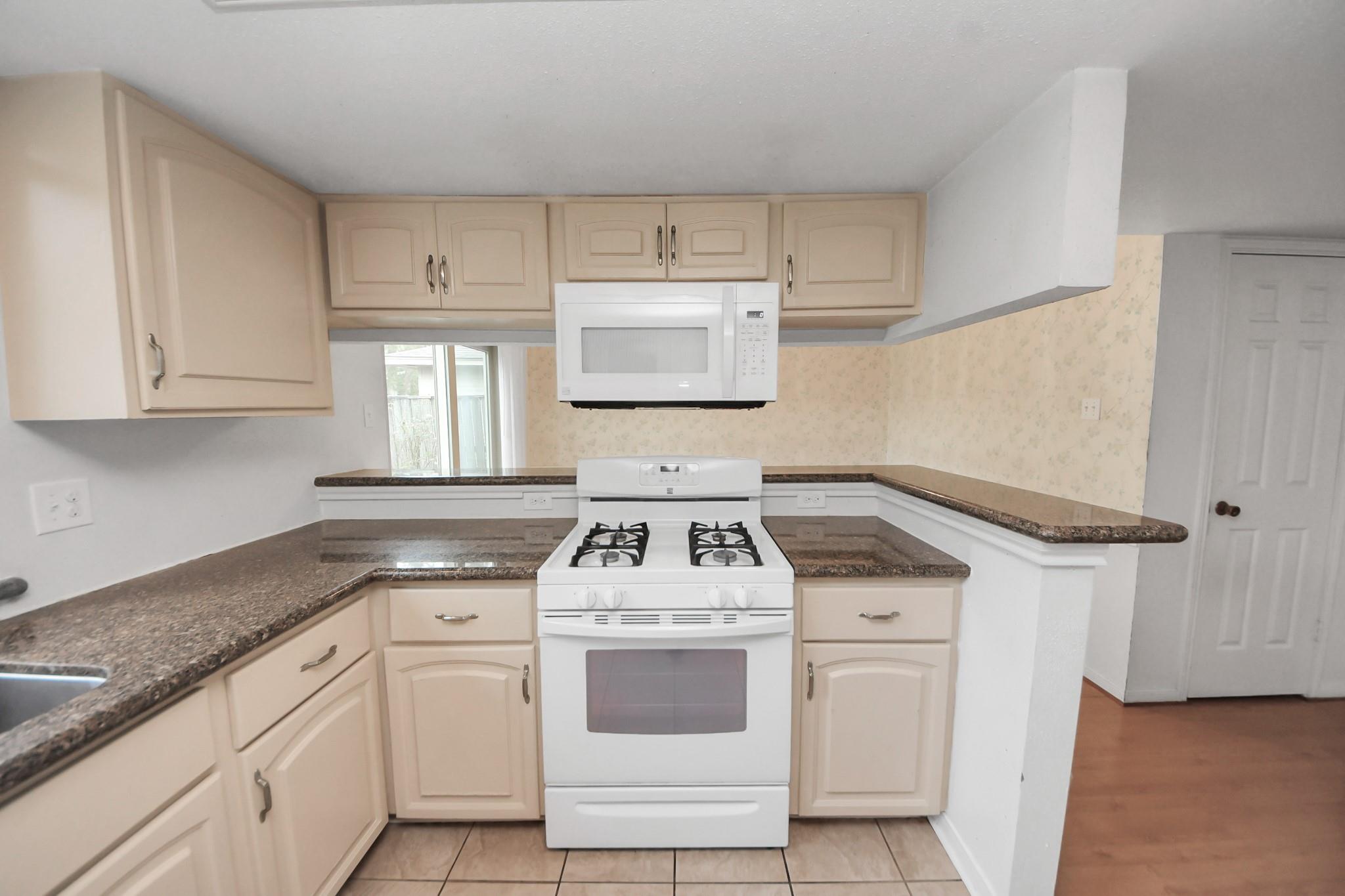 9423 Garden Bridge Street