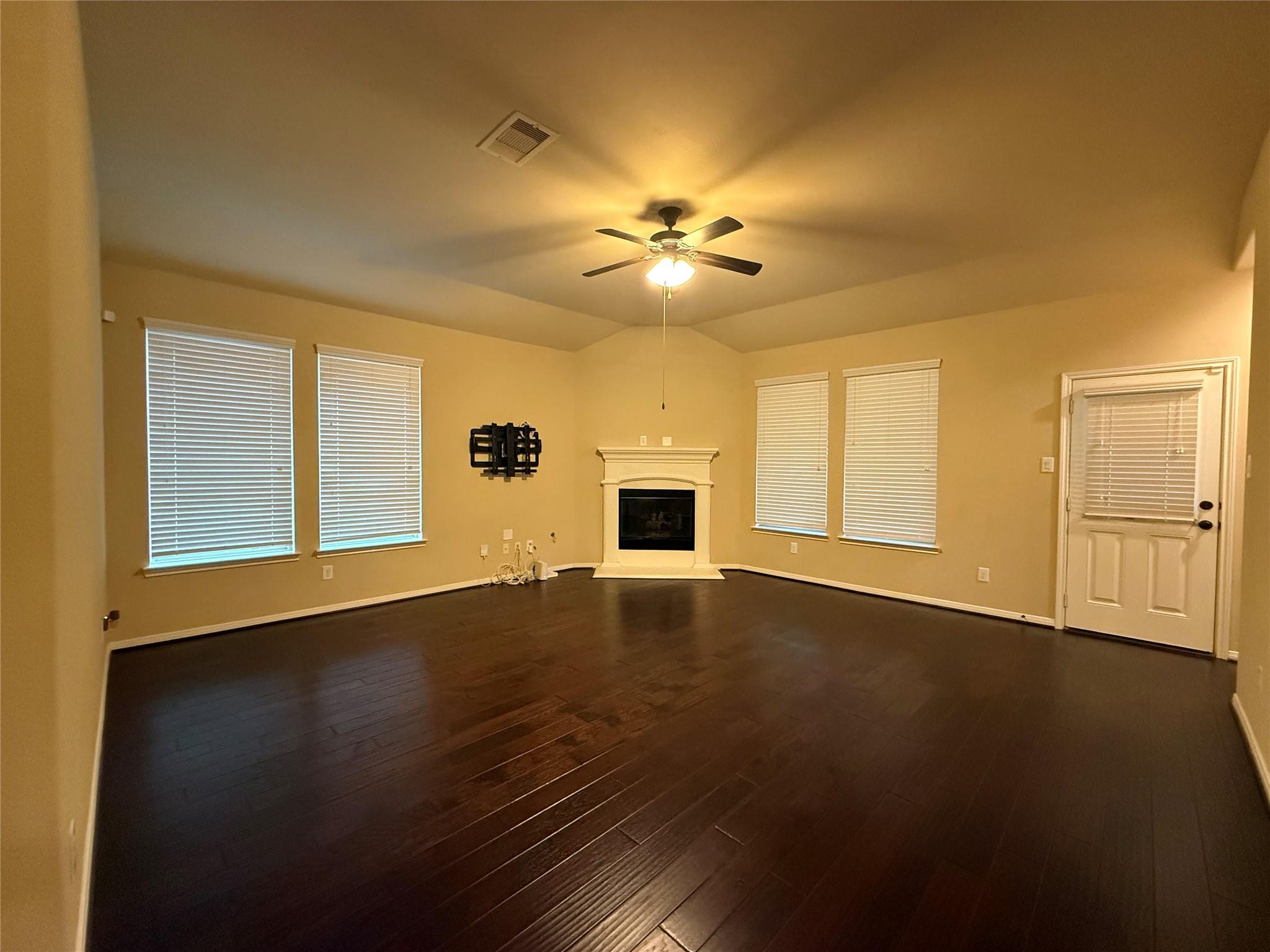 24311 Piazza Drive