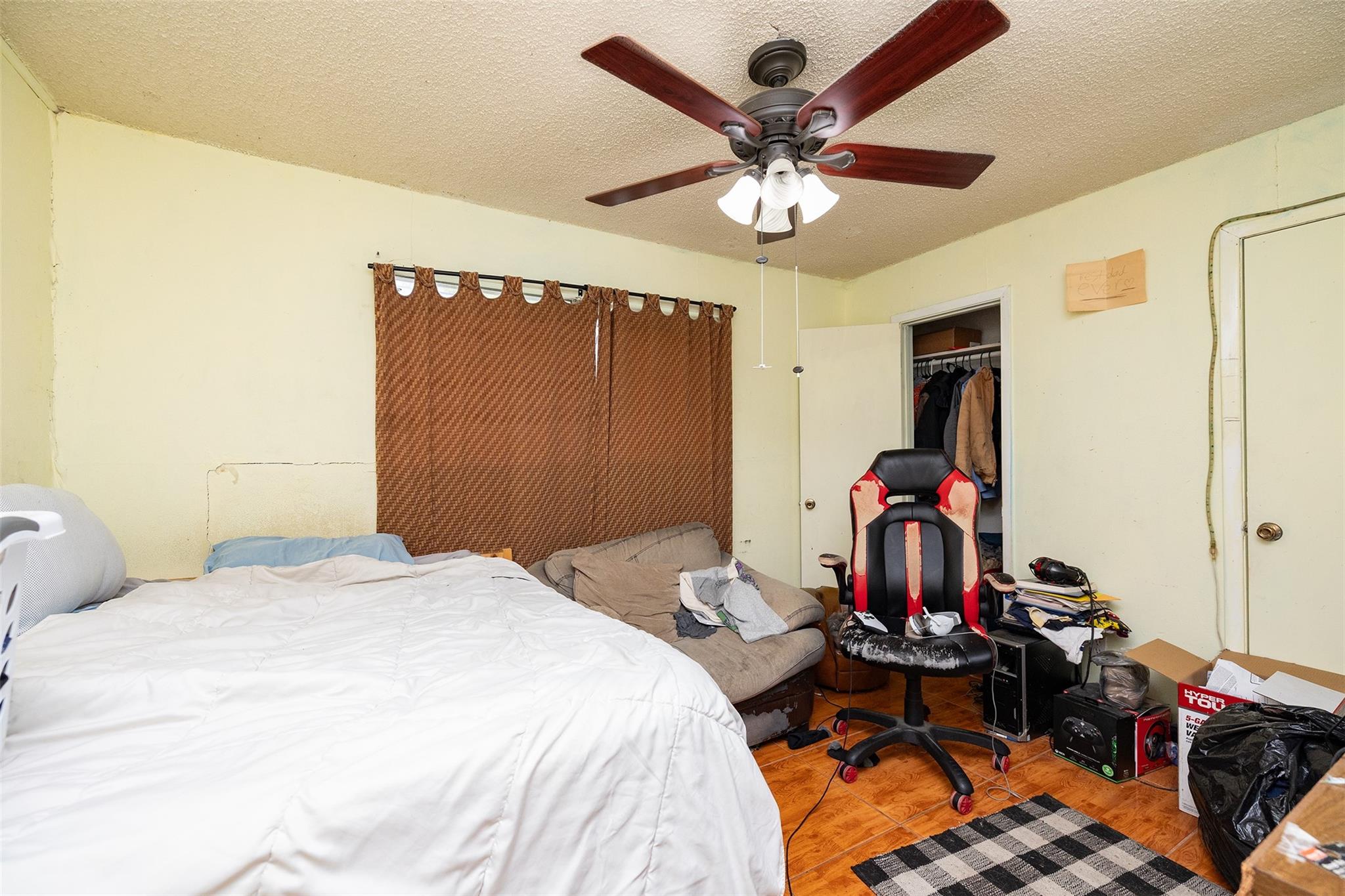 2427 Fairgreen Drive