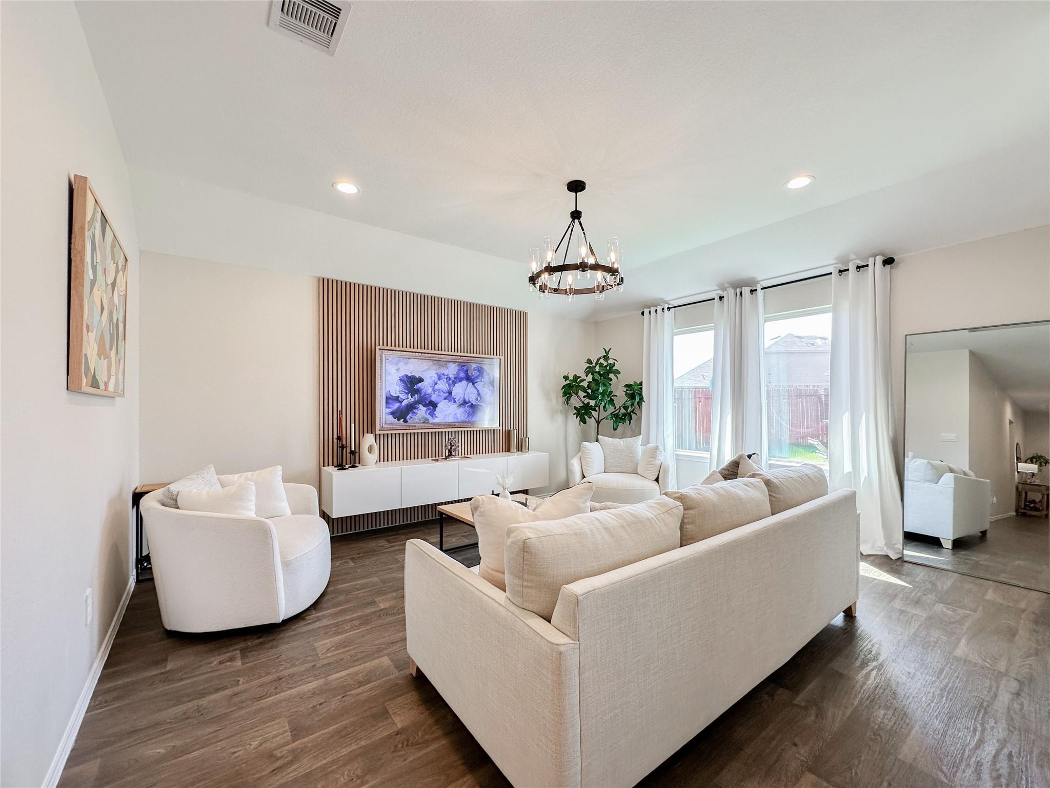 21527 Violet Ridge Road