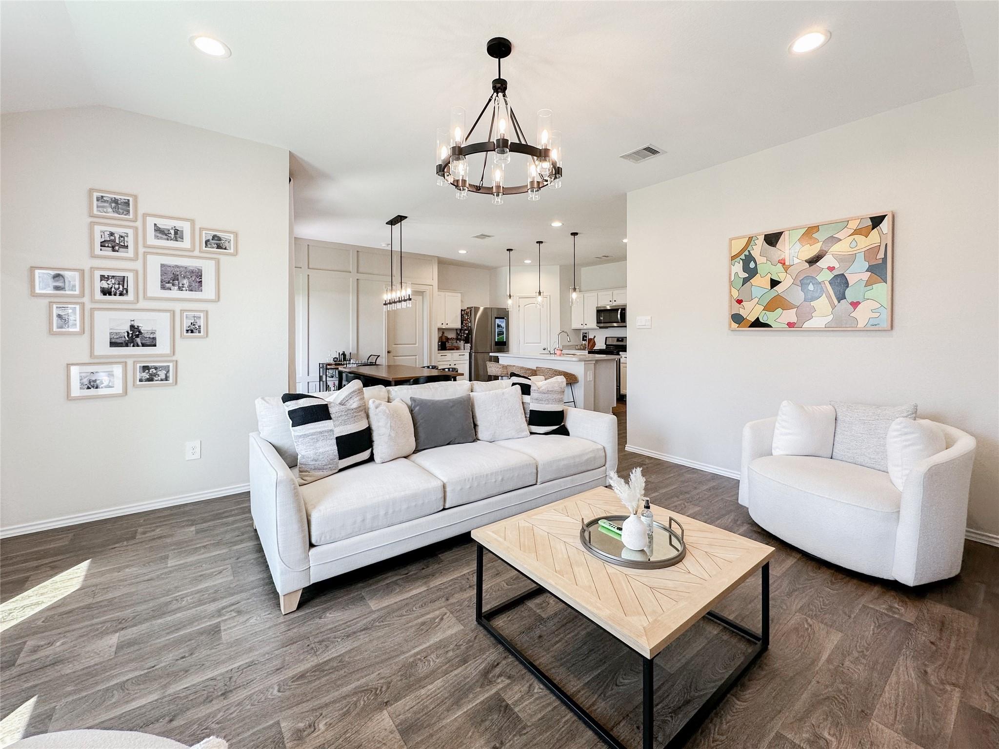 21527 Violet Ridge Road