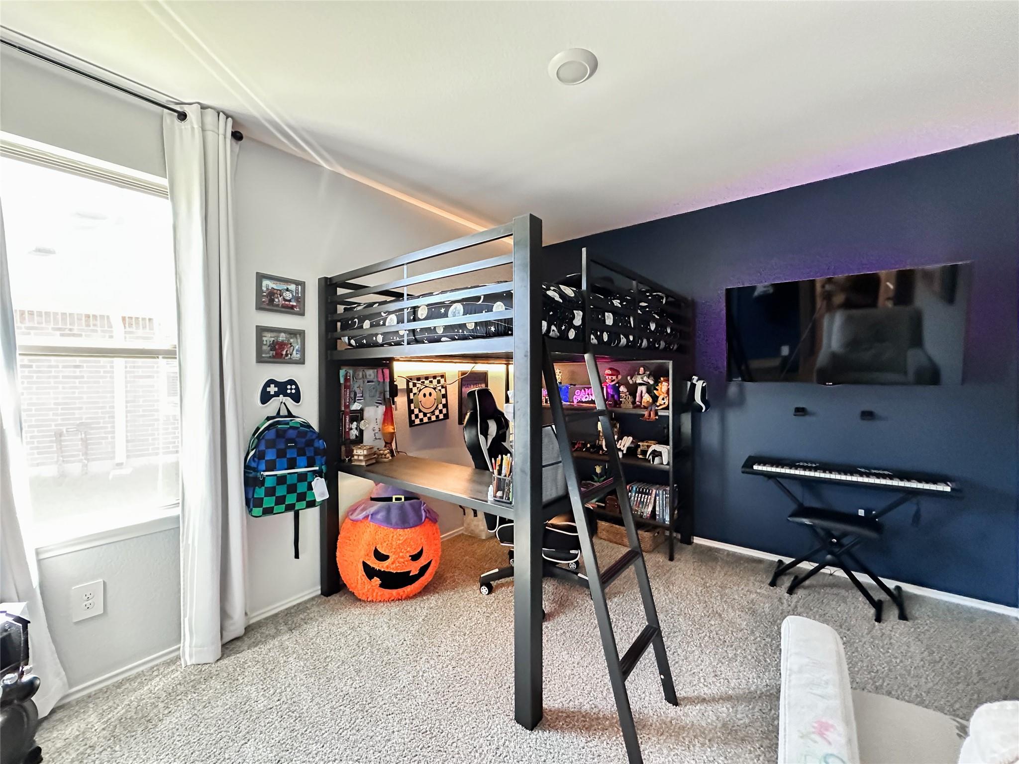 21527 Violet Ridge Road