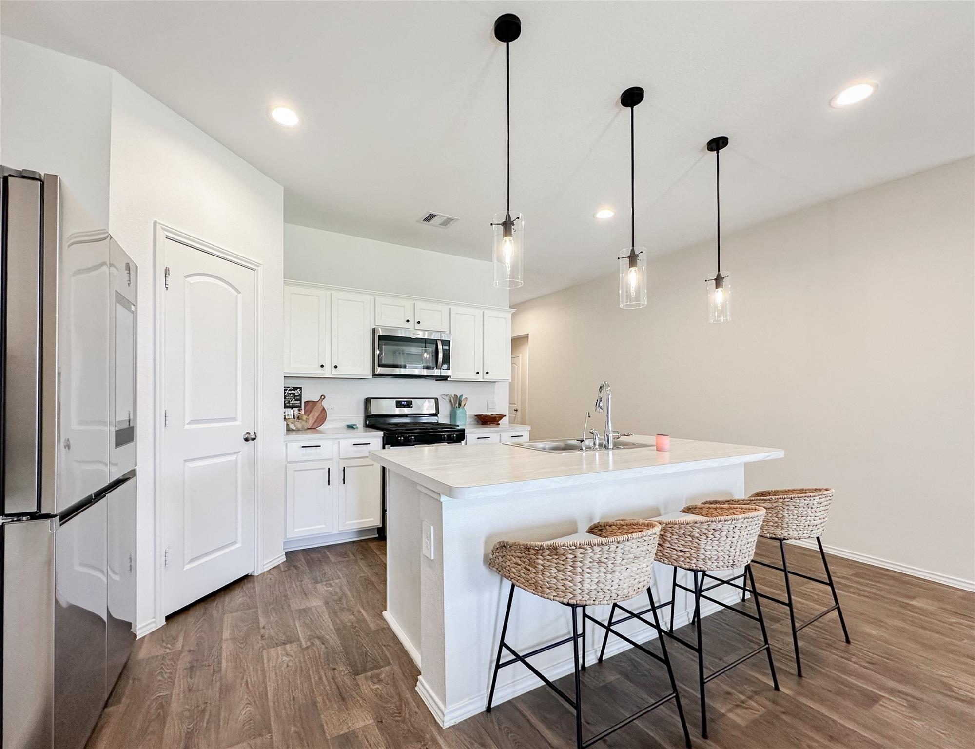 21527 Violet Ridge Road