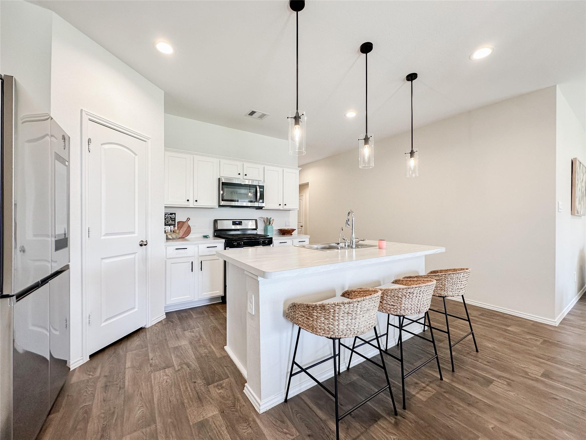 21527 Violet Ridge Road