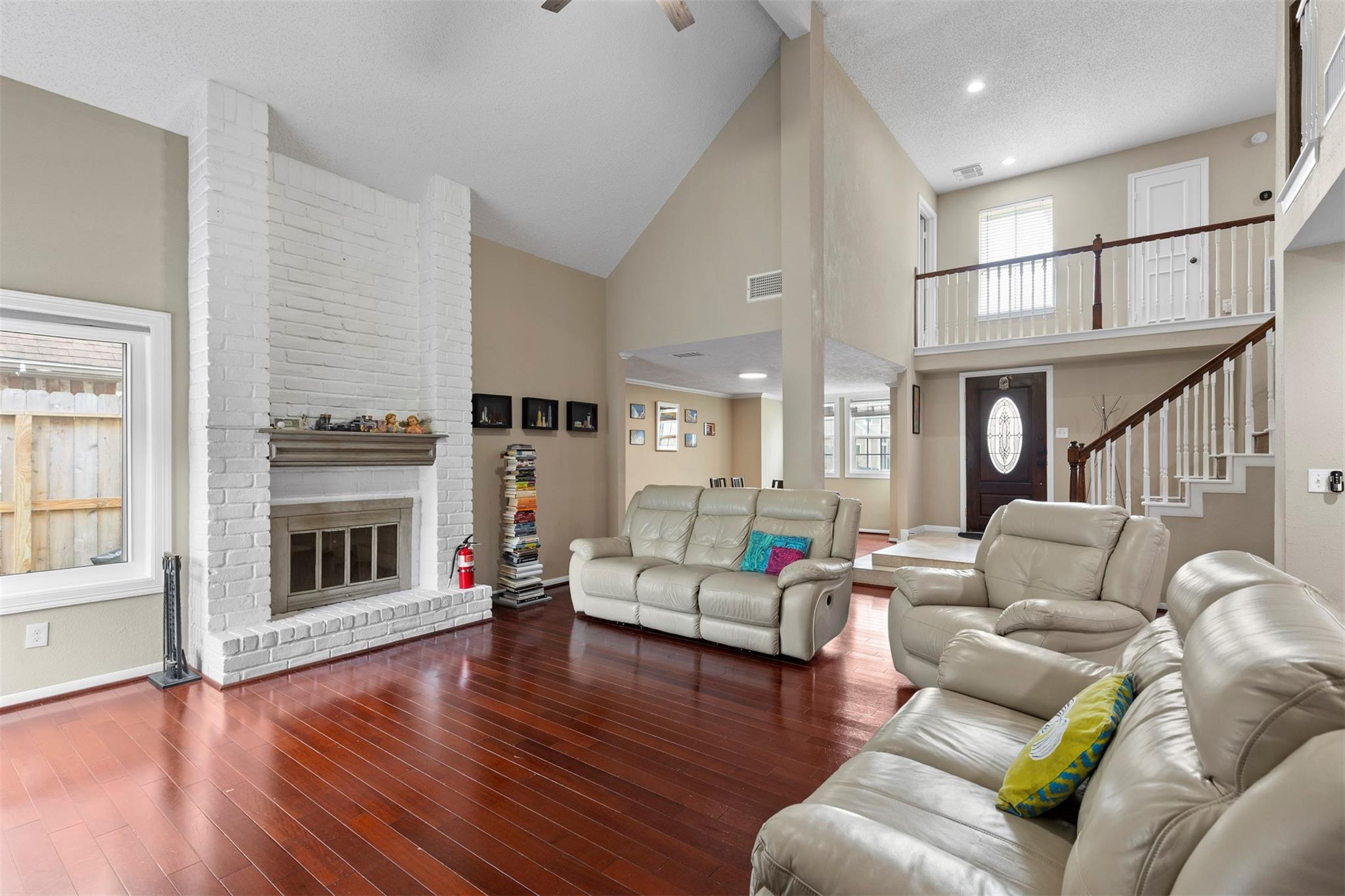 1553 Beaconshire Road