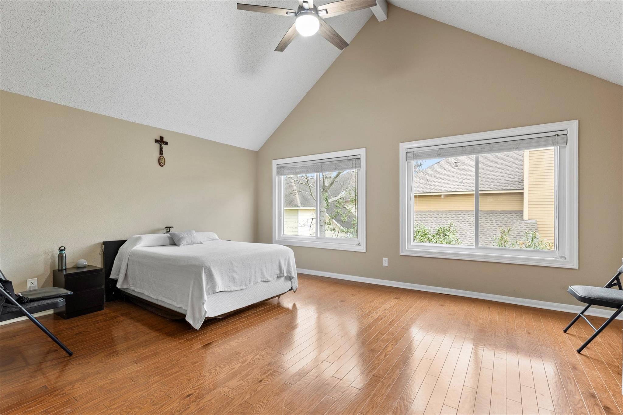 1553 Beaconshire Road