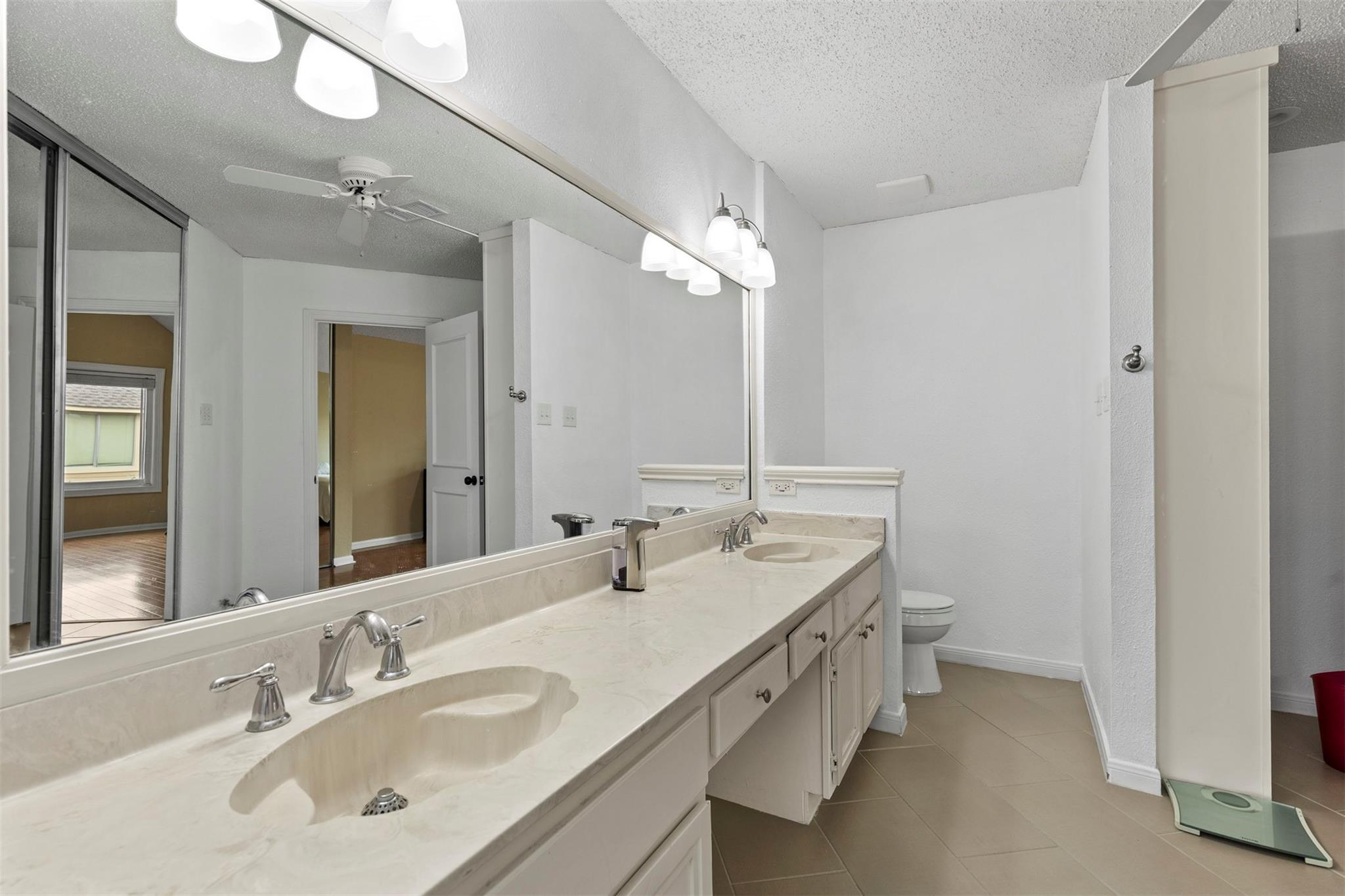 1553 Beaconshire Road