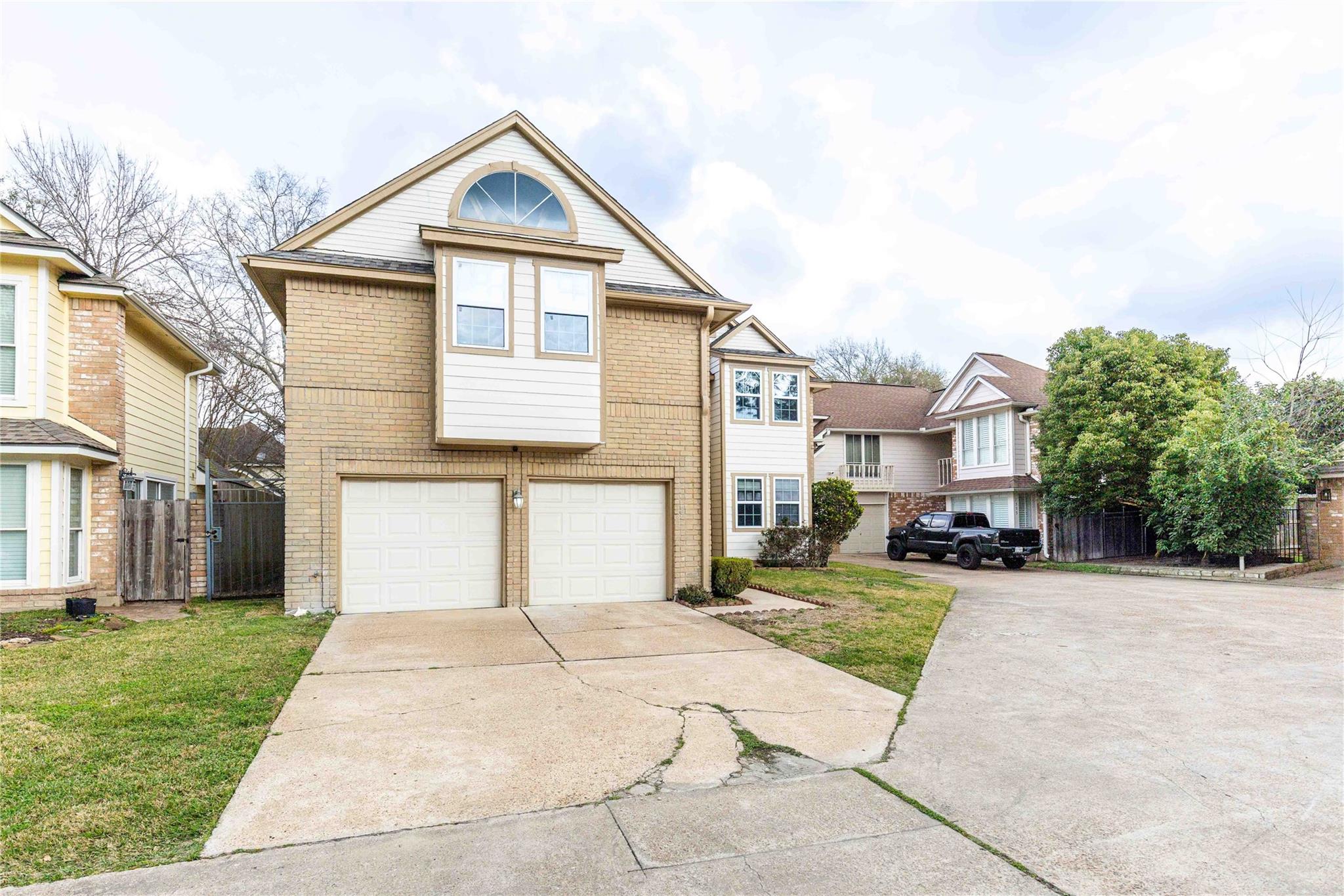 1553 Beaconshire Road