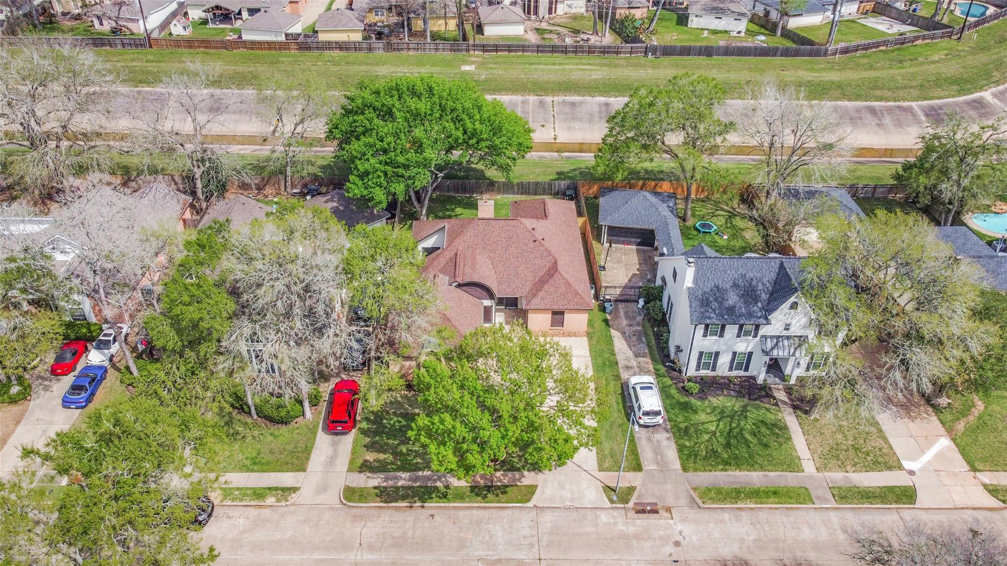 2126 Windmill Drive