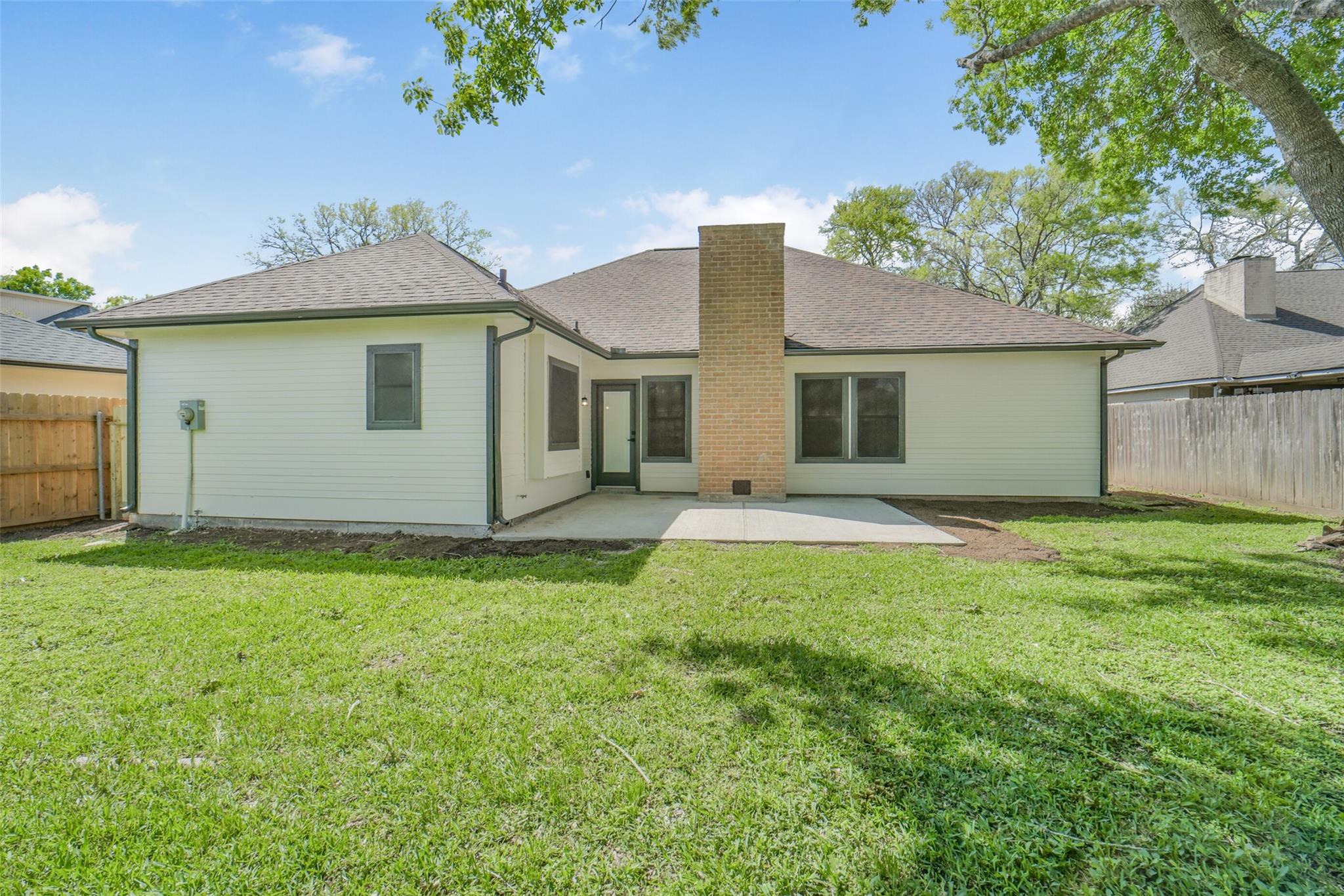 2126 Windmill Drive