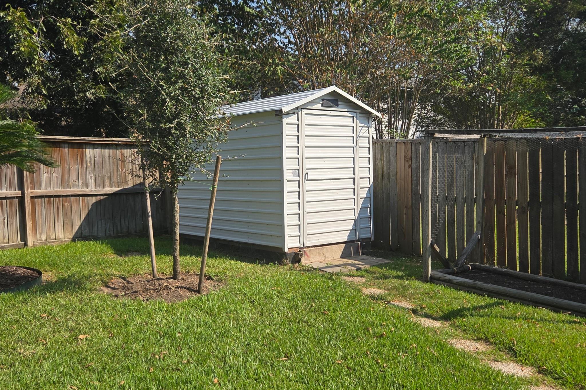 9423 Garden Bridge Street