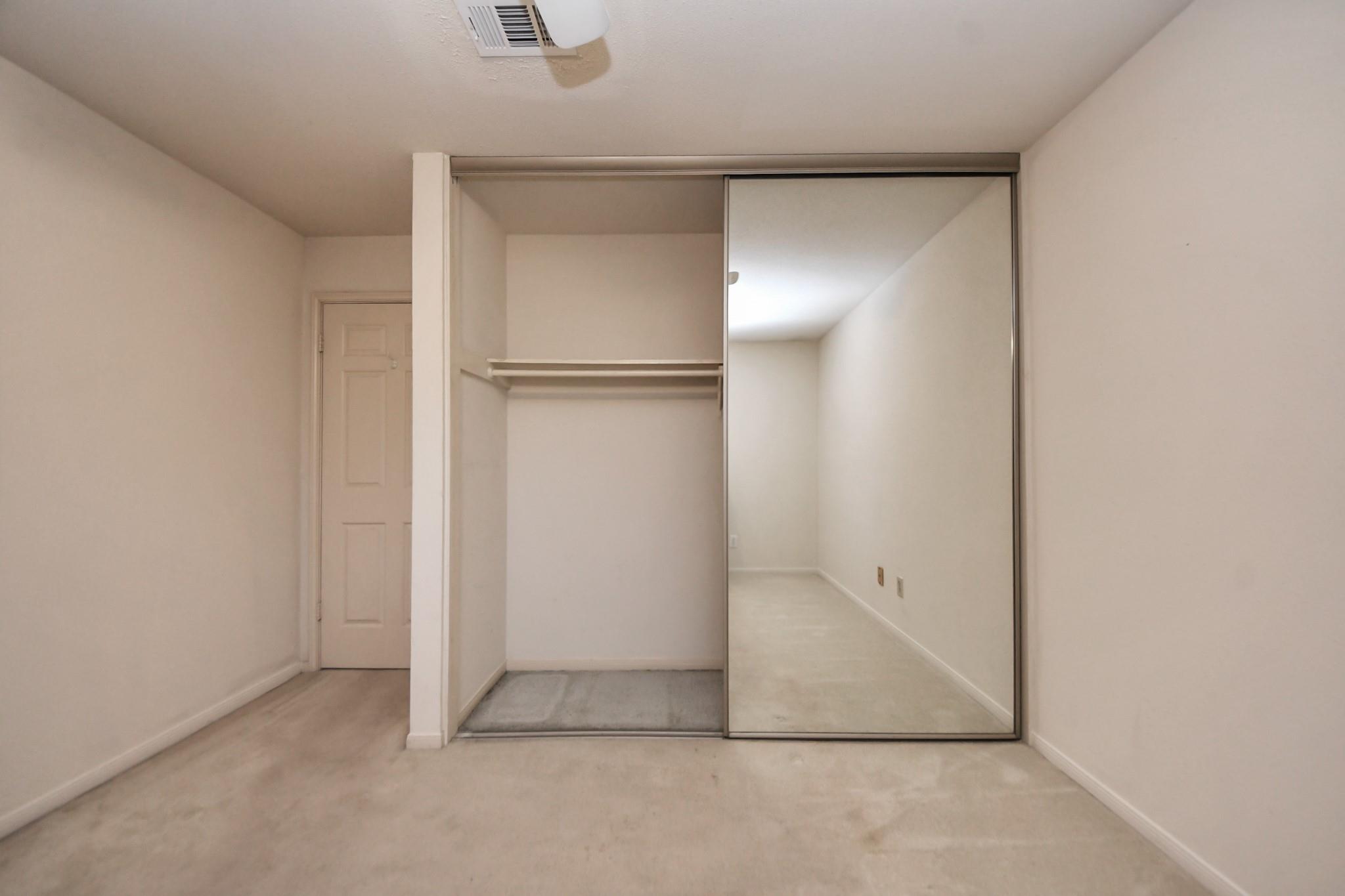 9423 Garden Bridge Street