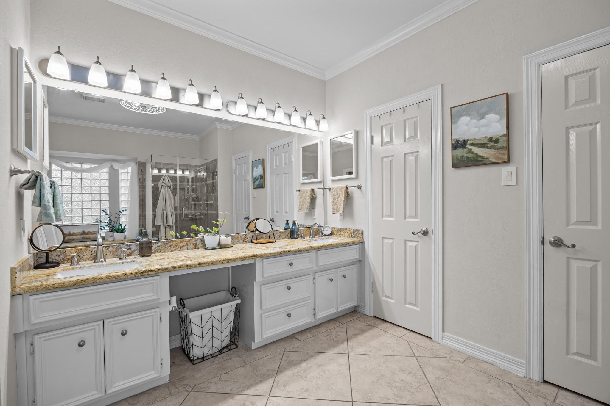 2413 Sawgrass Court