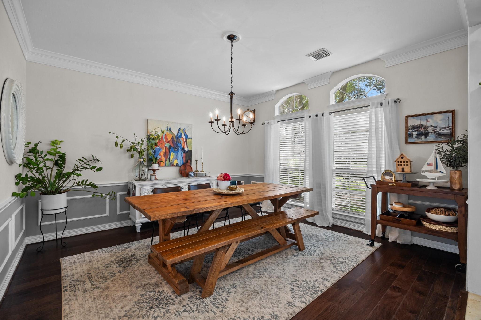 2413 Sawgrass Court