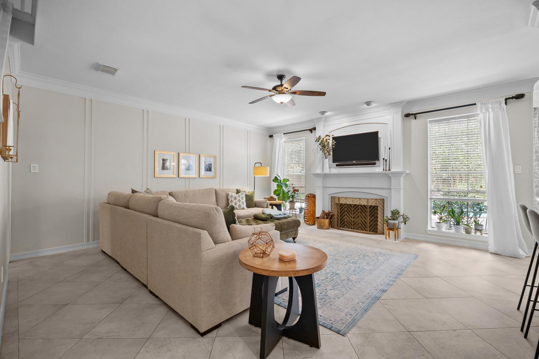 2413 Sawgrass Court